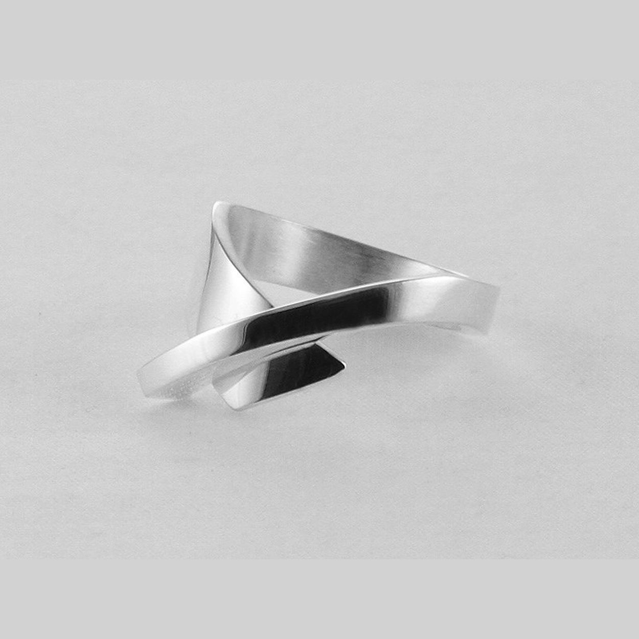 Zilveren handgemaakte fantasie ring, maat 56
