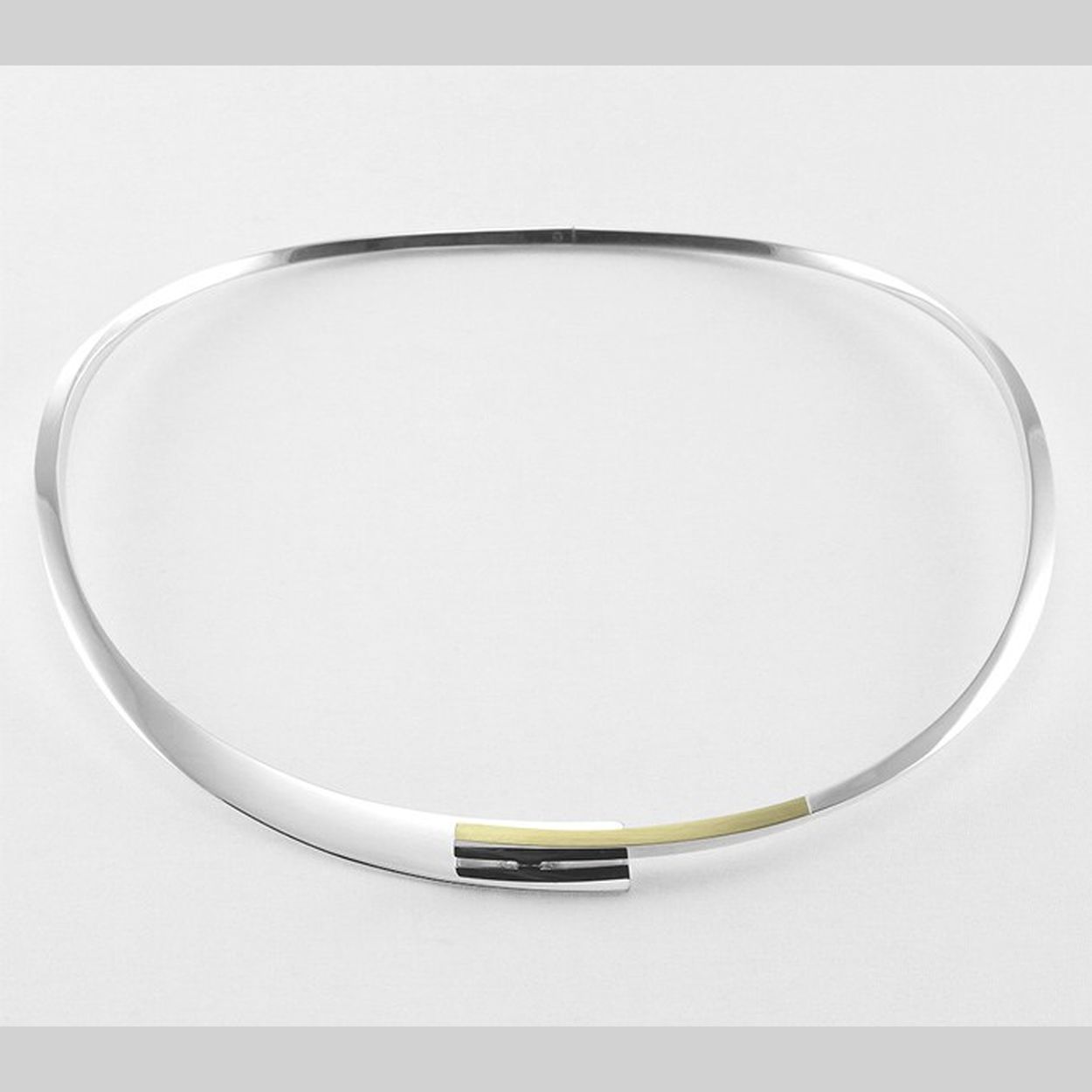 Spangen van het merk Nol Sieraden