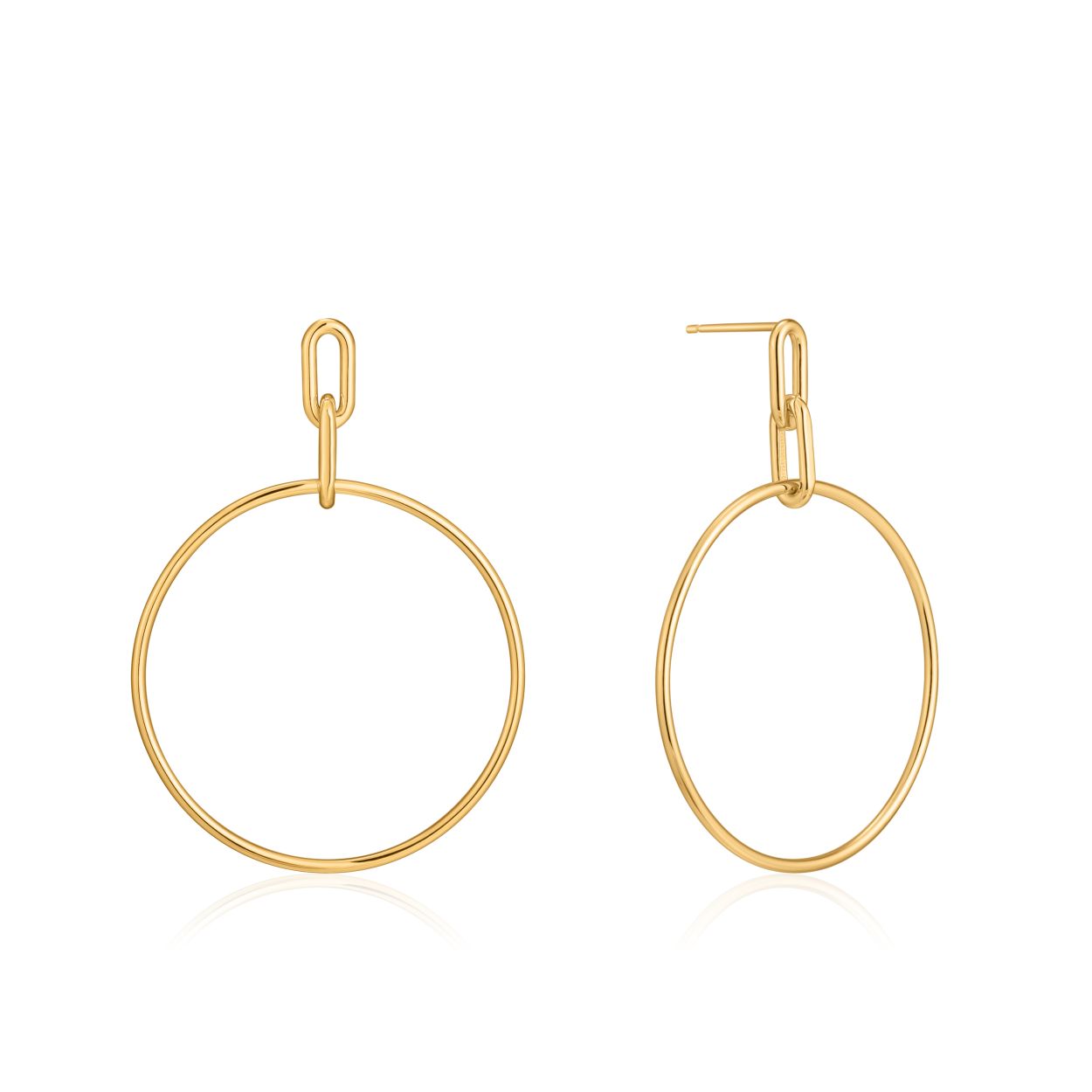 CABLE LINK HOOP EARRINGS
Deze Ania Haie oorringen uit de serie Chain Reaction is 925 zilver gerhodineerd met gold plating. De Chain Reaction serie bestaat uit verschillende items waarin de klassieke schakel een trendy rol speelt!

HET MERK
Ania Haie is een trendy london-based sieradenmerk. De sieraden zijn allemaal 925 zilver gerodineerd, 14kt gold plated of 14kt rosegold plated. De sieraden zijn perfect om te combineren, maar opvallend genoeg om op zichzelf te dragen. 

SPECIFICATIES
- Oorringen
- 925 zilver gerhodineerd met gold plating
- 4,9cm