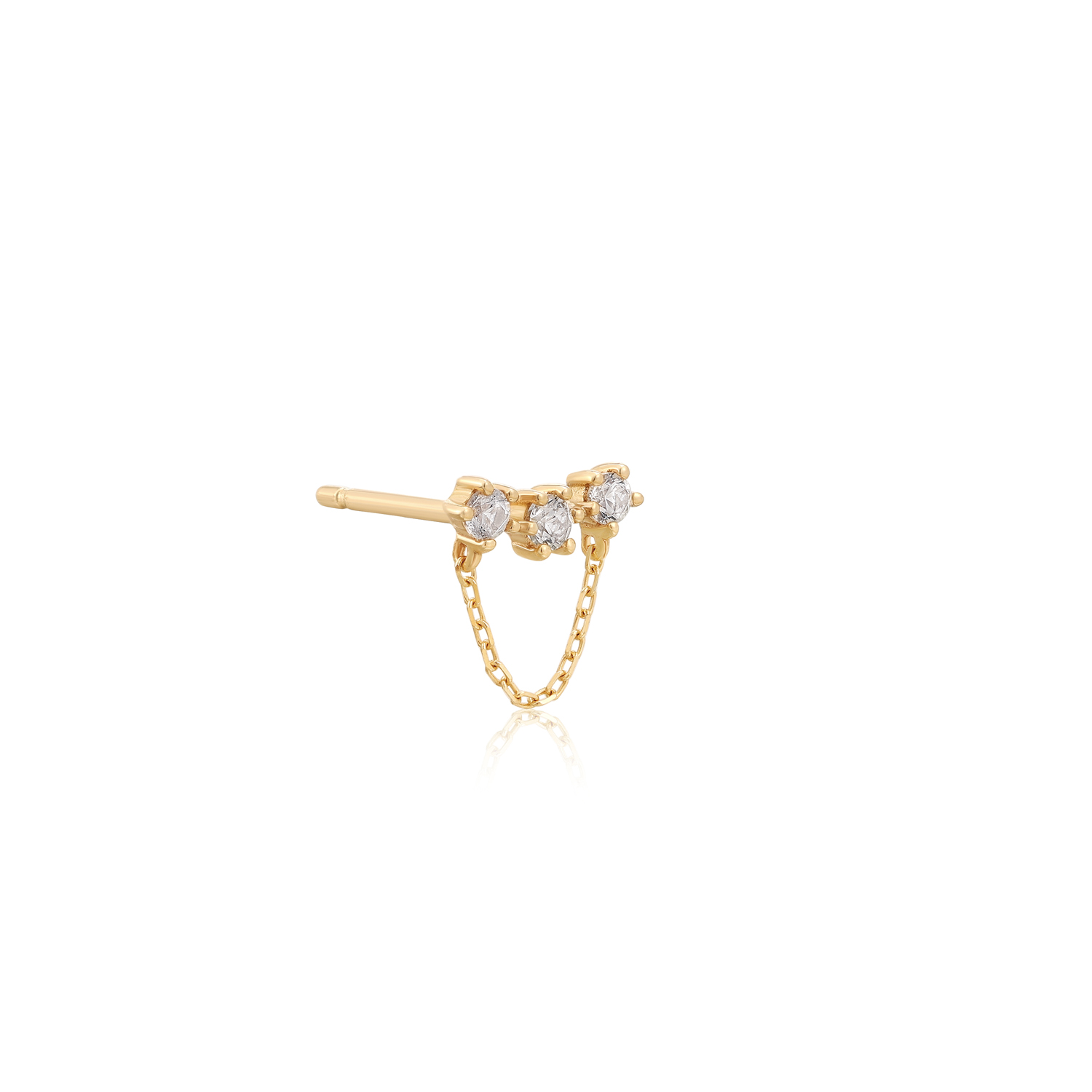 Voeg wat sprankeling toe aan je alledaagse look met deze unieke single oorsteker! Perfect voor het creÃ«ren van een earparty. De drie sprankelende witte saffier edelstenen vormen het middelpunt, gezet op 14kt gerecycled goud.

HET MERK
Ania Haie staat bekend als fashion-forward sieradenmerk en heeft een toonaangevende naam opgebouwd. Een uitstekend moment om het merk verder uit te bouwen met een 14kt massief gouden collectie: Ania Haie 14kt Gold! In lijn met Ania Haieâs streven om een duurzamer merk te worden, is de 14kt gouden collectie gemaakt van 100% gerecycled 14kt goud en bevat conflictvrije en volledig traceerbare natuurlijke diamanten en echte edelstenen, zoals witte saffieren, opalen en turquoise.

SPECIFICATIES
- 14kt Gold White Sapphire Climber Single Stud Earring
- Single oorsteker
- 14kt goud
- Lengte: 15mm
- AH EAU006-02YG