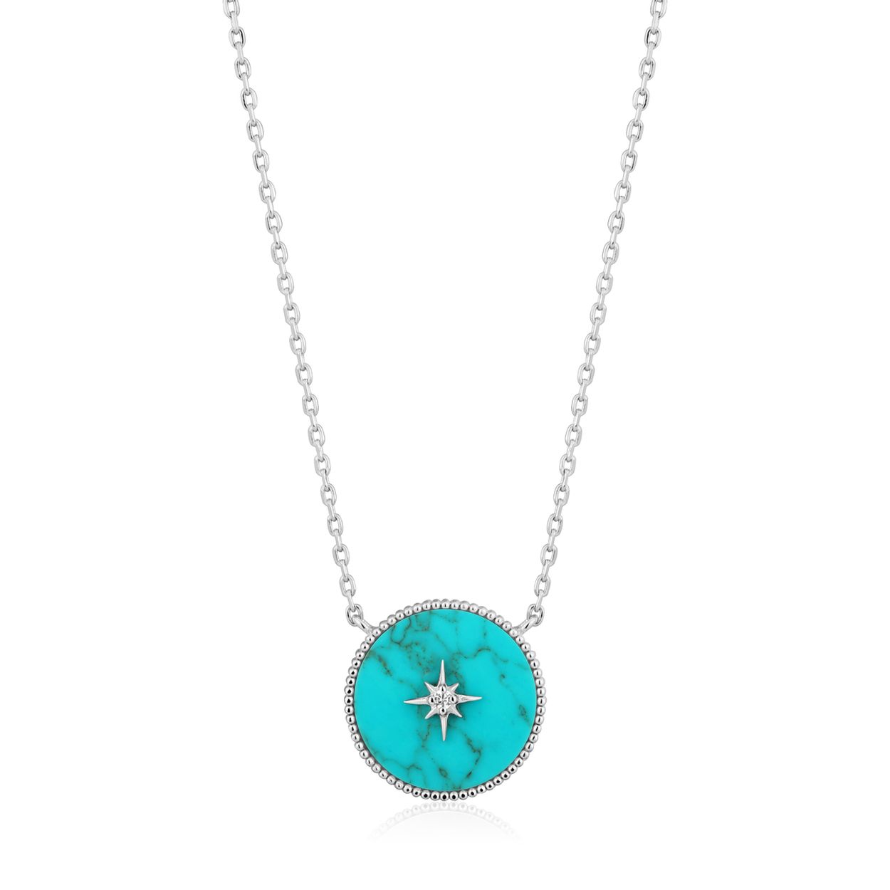 TURQUOISE EMBLEM NECKLACE
Dit Ania Haie collier uit de serie Hidden Gem is 925 zilver gerhodineerd. De Hidden Gem serie omarmt de natuur met de turquoise en parelmoeren elementen!

HET MERK
Ania Haie is een trendy london-based sieradenmerk. De sieraden zijn allemaal 925 zilver gerodineerd, 14kt gold plated of 14kt rosegold plated. De sieraden zijn perfect om te combineren, maar opvallend genoeg om op zichzelf te dragen. 

SPECIFICATIES
- Turquoise Emblem Necklace
- Collier
- 925 zilver gerhodineerd
- 48 - 53cm
- AH N022-02H