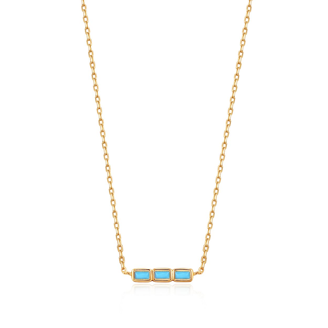 Als ��n turkoois steen niet voldoende is. waarom kies je dan niet voor drie? Deze prachtige 14K gold plated Turquoise Bar Necklace uit de Into the Blue-collectie van Ania Haie is perfect om wat kleur toe te voegen aan je collectie. Style hem bijvoorbeeld met een choker voor jaren 90-vibes. 

HET MERK
Ge�nspireerd door de laatste fashion trends is Ania Haie het toonaangevende sieradenmerk voor hoogkwalitatieve maar ook betaalbare zilveren sieraden. zonder op de kwaliteit in te leveren. Iedere collectie is gebaseerd op de laatste catwalktrends. waardoor Ania Haie snel tot h�t sieradenmerk voor stijlbewuste consumenten is verkozen. Elk sieraad wordt ontworpen om te combineren met andere sieraden waardoor je je eigen look kunt cre�ren. Maar ook zijn Ania Haie sieraden opvallend genoeg om op zichzelf te dragen. Sieraden uit de Ania Haie collectie zijn altijd gemaakt van 925 zilver met een finish van rhodium of van 14kt goud.

SPECIFICATIES
- Turquoise Bar Necklace
- Ketting
- 925 zilver met 14K gold plating
- Lengte verstelbaar: 40 - 45cm
- AH N033-02G