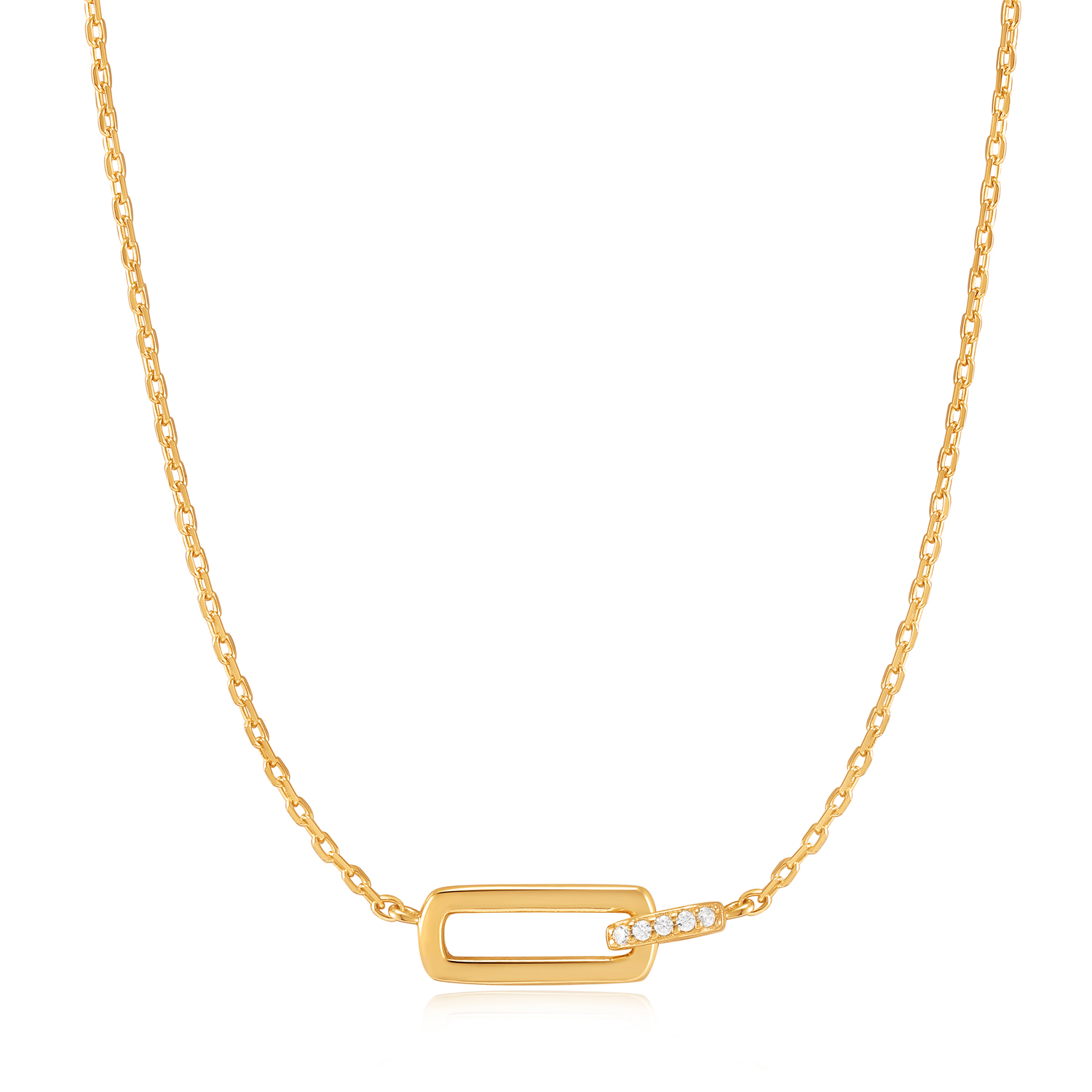 Glam Interlock Necklace 
Deze collectie is geïnspireerd op de twee belangrijkste trends van het najaar: grote, vierkante vormen en véél shine. Deze schakelketting is de perfecte manier om op deze trend in te spelen, met het schakeldetail en de sprankelende rij zirkonia's. Perfect voor chique overdag of in de avond.

HET MERK
Geïnspireerd door de laatste fashion trends is Ania Haie het toonaangevende sieradenmerk voor hoogkwalitatieve maar ook betaalbare zilveren sieraden, zonder op de kwaliteit in te leveren. Iedere collectie is gebaseerd op de laatste catwalktrends, waardoor Ania Haie snel tot hét sieradenmerk voor stijlbewuste consumenten is verkozen. Elk sieraad wordt ontworpen om te combineren met andere sieraden waardoor je je eigen look kunt creëren. Maar ook zijn Ania Haie sieraden opvallend genoeg om op zichzelf te dragen. Sieraden uit de Ania Haie collectie zijn altijd gemaakt van 925 zilver met een finish van rhodium of van 14kt goud.

SPECIFICATIES
- Glam Interlock Necklace 
- Ketting
- 925 zilver met gold plating
- Lengte verstelbaar: 43 - 48cm
- AH N037-01G