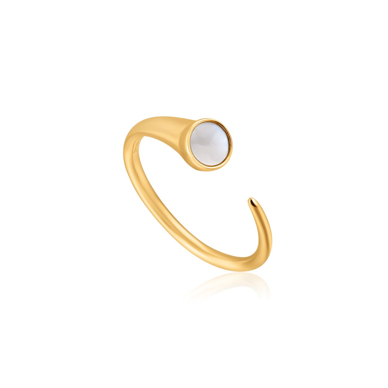 MOTHER OF PEARL CLAW RING
Deze Ania Haie ring uit de serie Hidden Gem is 925 zilver gerhodineerd met gold plating. De Hidden Gem serie omarmt de natuur met de turquoise en parelmoeren elementen!

HET MERK
Ania Haie is een trendy london-based sieradenmerk. De sieraden zijn allemaal 925 zilver gerodineerd, 14kt gold plated of 14kt rosegold plated. De sieraden zijn perfect om te combineren, maar opvallend genoeg om op zichzelf te dragen. 

SPECIFICATIES
- Mother of pearl Claw Ring
- Ring
- 925 zilver gerhodineerd met gold plating
- One size
- AH R022-02G