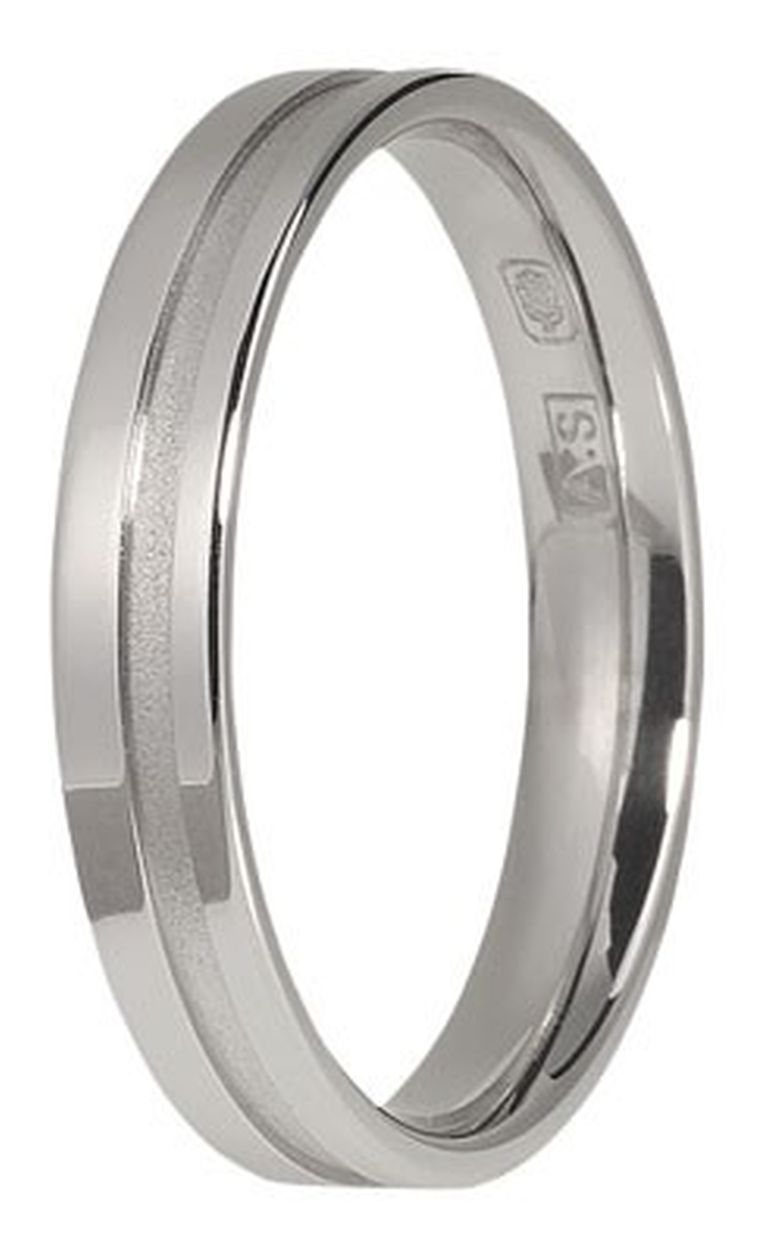 Een schitterende combinatie van glanzend witgoud met gematteerd witgoud geven deze ring een prachtige uitstraling.