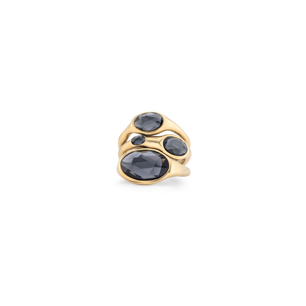 Dit is een ring van het merk UNOde50. Het is gemaakt van kristal.