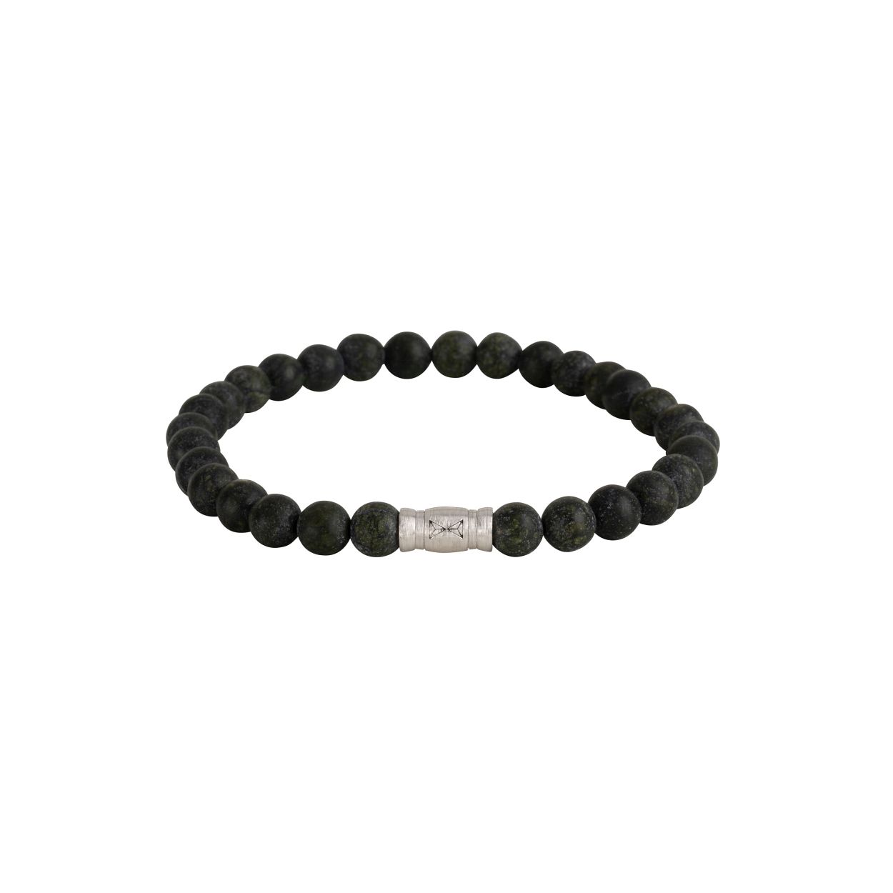 Stijlvol en minimalistisch. Deze armband is gemaakt van hoogwaardige edelstenen die perfect combineren met zowel formele als casual kleding. Gemaakt met 6 mm matte groene kantkralen en een subtiel zilveren 925 slot. Het sterke elastische koord houdt deze armband bij elkaar en zorgt voor een comfortabele pasvorm. Combineer deze armband met andere Aze-sieraden en geef je look die stijlvolle extra touch.
