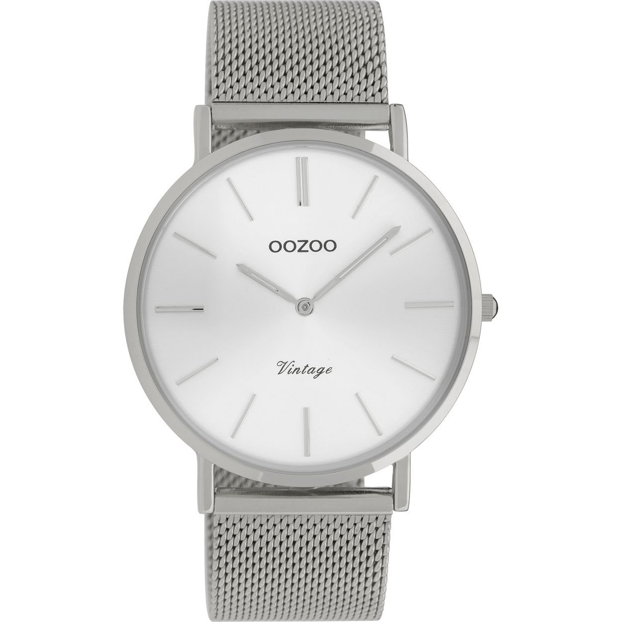 De OOZOO horloge C9905 heeft een zilverkleurige wijzerplaat, een metalen kast en een Milanese mesh band in zilver kleur. Het heeft een analoge aanduiding, is rond van vorm en waterbestendig tot niveau 2. Dit uurwerk past perfect bij zowel casual als formele outfits. Het is ideaal te dragen tijdens dagelijkse activiteiten, niet bij allergieën en vermijden natte omstandigheden.