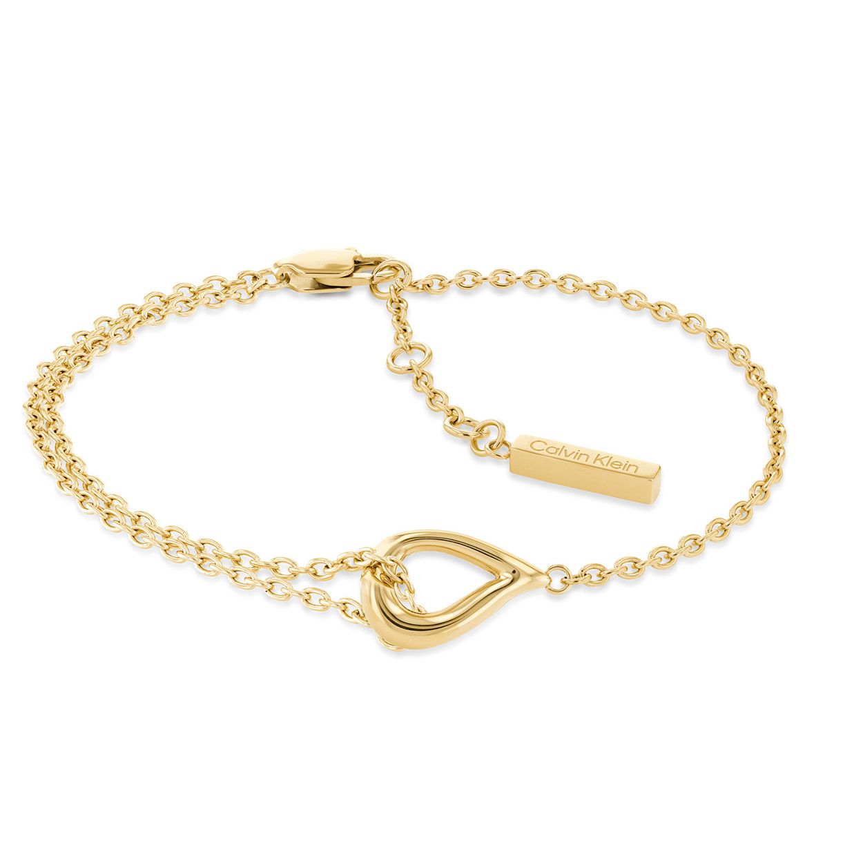 Calvin Klein CJ35000077 Dames Armband Staal 18,5cm
Deze stalen dames armband van Calvin Klein heeft een verfijnde uitstraling. De goudkleurige armband heeft een ankerschakel met in het midden op een speelse manier een opengewerkte druppel waar de ketting doorgelust is. De armband heeft een carabijn sluiting en is op meerdere lengtes te dragen door de tussenoogjes. De totale lengte van de armband is 18,5cm 

OVER CALVIN KLEIN
Calvin Klein is een wereldwijd lifestylemerk dat gewaagde, vooruitstrevende idealen en een verleidelijke, vaak minimalistische, esthetiek nastreeft. Calvin Klein werd groot in de jaren 70 door haar mode- en merkjeans collecties. In de jaren 80 lanceerde Calvin Klein haar spraakmakende ondergoed dat uitdrukkelijk van logo �s voorzien was. Vanwege het grote succes is het merk ook succesvol uitgerold in Accessoires, Parfums, Home, Brillen, Golf, Horloges en Sieraden.
Sinds de oprichting in 1968 door Calvin Klein, heeft het merk haar reputatie opgebouwd als leider in de Amerikaanse mode, dankzij een cleane esthetiek en innovatieve ontwerpen. Calvin Klein wil haar publiek verleiden en inspireren door middel van provocerende beelden en opvallende ontwerpen die prikkelen. 

SPECIFICATIES:
- Stalen dames armband
- Ankerschakel
- Goudkleurig
- Totale lengte 18,5cm


