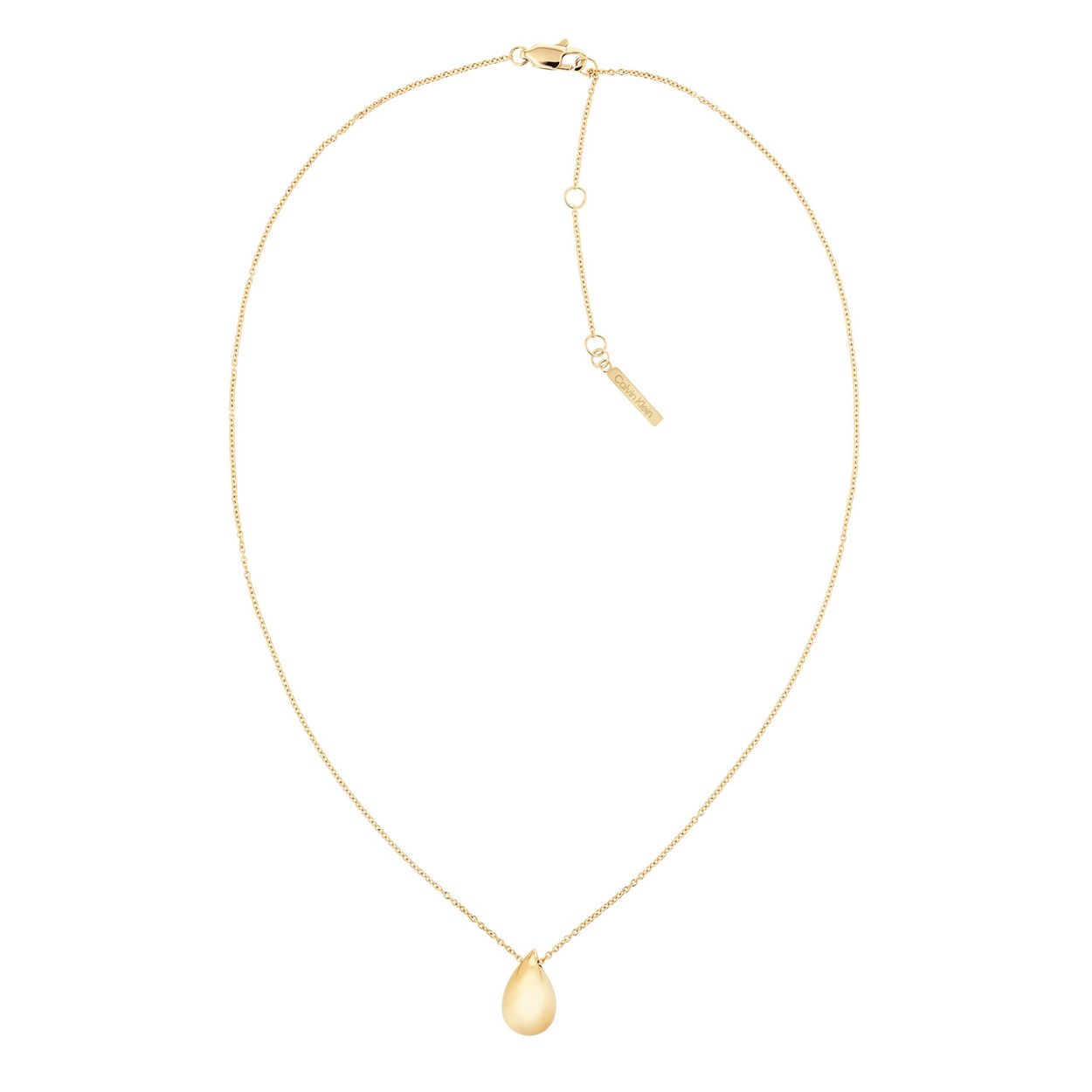Calvin Klein CJ35000084 Dames Ketting Staal 50cm
Deze stalen damesketting van Calvin Klein met nr CJ35000084 heeft een verfijnde uitstraling. De goudkleurige ketting heeft een ankerschakel met een totale lengte van 50 cm en is op verschillende lengtes te dragen door de tussenogen. Aan de ketting hangt een hanger in de vorm van een druppel die sierlijk over de ketting beweegt. Leuk te combineren met andere sieraden uit deze lijn van Calvin Klein. 

OVER CALVIN KLEIN
Calvin Klein is een wereldwijd lifestylemerk dat gewaagde, vooruitstrevende idealen en een verleidelijke, vaak minimalistische, esthetiek nastreeft. Calvin Klein werd groot in de jaren 70 door haar mode- en merkjeans collecties. In de jaren 80 lanceerde Calvin Klein haar spraakmakende ondergoed dat uitdrukkelijk van logo ’s voorzien was. Vanwege het grote succes is het merk ook succesvol uitgerold in Accessoires, Parfums, Home, Brillen, Golf, Horloges en Sieraden.
Sinds de oprichting in 1968 door Calvin Klein, heeft het merk haar reputatie opgebouwd als leider in de Amerikaanse mode, dankzij een cleane esthetiek en innovatieve ontwerpen. Calvin Klein wil haar publiek verleiden en inspireren door middel van provocerende beelden en opvallende ontwerpen die prikkelen. 

SPECIFICATIES:
- Stalen dames ketting
- Totale lengte 50cm
- Goudkleurig
- Druppelhanger