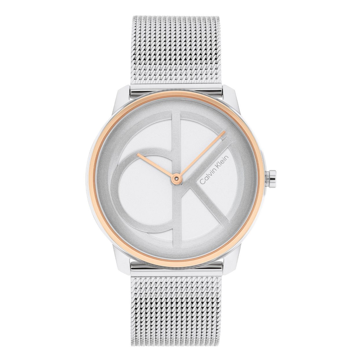 Calvin Klein CK25200033 Dames Staal Horloge 35mm 
Dit Calvin Klein dameshorloge met nr CK25200033 heeft een strak en minimalistisch ontwerp. De stijlvolle ronde glimmende stalen kast heeft een ros�kleurige bezel en een zilverkleurige wijzerplaat waarop een groot logo en fijne wijzers zichtbaar zijn. Aan de zilverkleurige kast zit een zilverkleurige milanese band. Het stijlvolle horloge heeft een mineraalglas, een doorsnee van 35mm en is 3 ATM.

OVER CALVIN KLEIN
Calvin Klein is een wereldwijd lifestylemerk dat gewaagde, vooruitstrevende idealen en een verleidelijke, vaak minimalistische, esthetiek nastreeft. Calvin Klein werd groot in de jaren 70 door haar mode- en merkjeans collecties. In de jaren 80 lanceerde Calvin Klein haar spraakmakende ondergoed dat uitdrukkelijk van logo �s voorzien was. Vanwege het grote succes is het merk ook succesvol uitgerold in Accessoires, Parfums, Home, Brillen, Golf, Horloges en Sieraden.
Sinds de oprichting in 1968 door Calvin Klein, heeft het merk haar reputatie opgebouwd als leider in de Amerikaanse mode, dankzij een cleane esthetiek en innovatieve ontwerpen. Calvin Klein wil haar publiek verleiden en inspireren door middel van provocerende beelden en opvallende ontwerpen die prikkelen. 

SPECIFICATIES:
- Mineraalglas
- Zilverkleurige stalen kast
- Zilverkleurige wijzerplaat 
- Zilverkleurige milanese band
- Ronde kastvorm, 35mm
- 3 ATM
