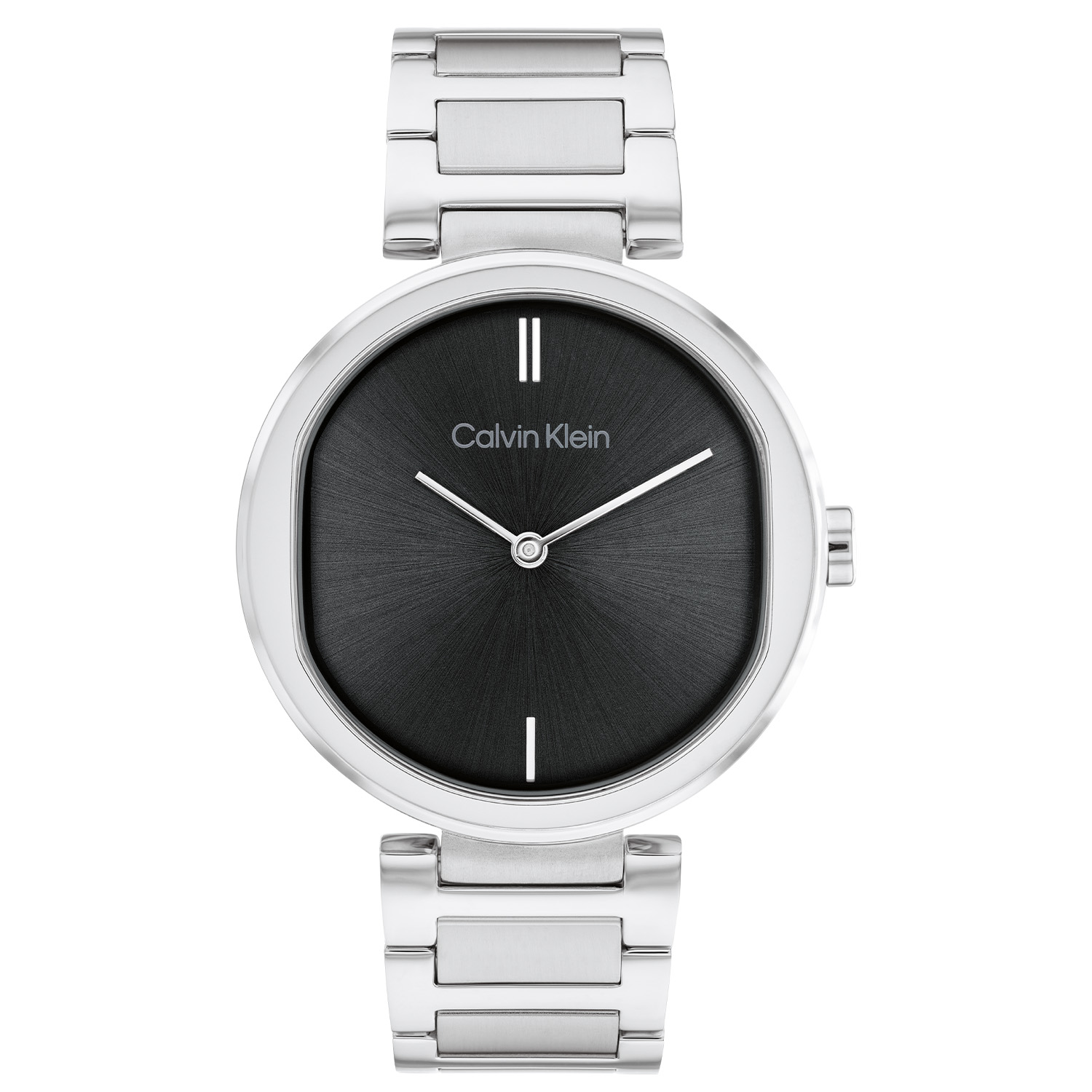 Calvin Klein CK25200249 Dames Staal Horloge 36mm 
Dit Calvin Klein dameshorloge met nr CK25200249 is een chique en minimalistisch ontwerp. De stijlvolle ronde gladde stalen kast heeft een speciale vorm zwarte sunray wijzerplaat met een gladde bezel. Op de wijzerplaat is alleen de merknaam gedrukt en de tijd wordt aangegeven met hele fijne wijzers. Aan de zilverkleurige kast zit een zilverkleurige schakel band. Het sierlijke horloge heeft een mineraalglas, een doorsnee van 36mm en is 3 ATM.

OVER CALVIN KLEIN
Calvin Klein is een wereldwijd lifestylemerk dat gewaagde, vooruitstrevende idealen en een verleidelijke, vaak minimalistische, esthetiek nastreeft. Calvin Klein werd groot in de jaren 70 door haar mode- en merkjeans collecties. In de jaren 80 lanceerde Calvin Klein haar spraakmakende ondergoed dat uitdrukkelijk van logo ’s voorzien was. Vanwege het grote succes is het merk ook succesvol uitgerold in Accessoires, Parfums, Home, Brillen, Golf, Horloges en Sieraden.
Sinds de oprichting in 1968 door Calvin Klein, heeft het merk haar reputatie opgebouwd als leider in de Amerikaanse mode, dankzij een cleane esthetiek en innovatieve ontwerpen. Calvin Klein wil haar publiek verleiden en inspireren door middel van provocerende beelden en opvallende ontwerpen die prikkelen. 

SPECIFICATIES:
- Mineraalglas
- Zilverkleurige stalen kast
- Zwarte wijzerplaat 
- Zilverkleurige schakel band
- Ronde kastvorm, Ø 36mm
- 3 ATM