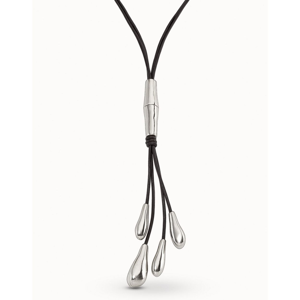 LANGE LEREN LATIGO KETTING MET 2 BUIZEN EN 4 FRANJES MET ZILVEREN DRUPPELS