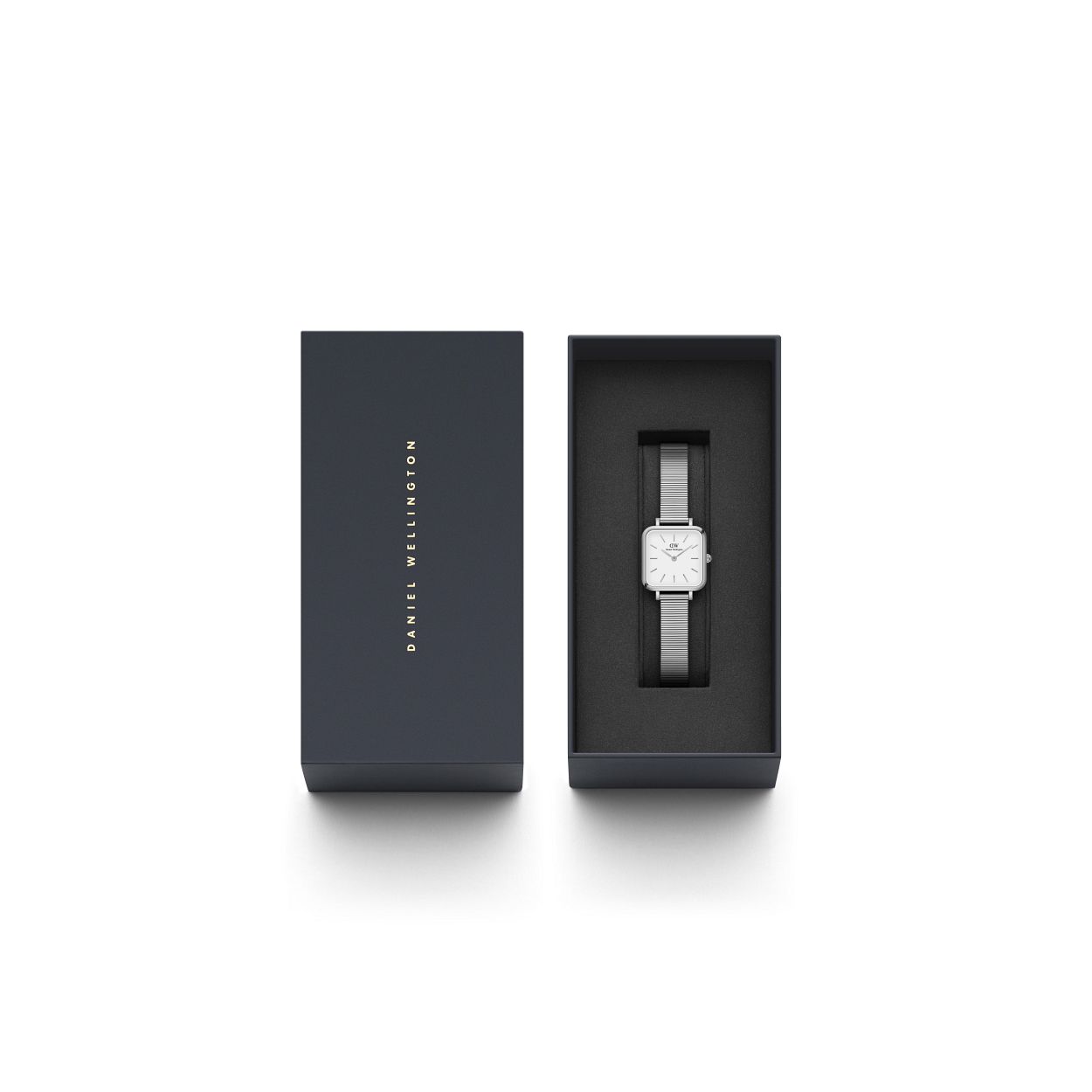 Dit dameshorloge is van het merk Daniel Wellington. Het is een horloge gemaakt van edelstaal. De diameter van de kast is22 mm