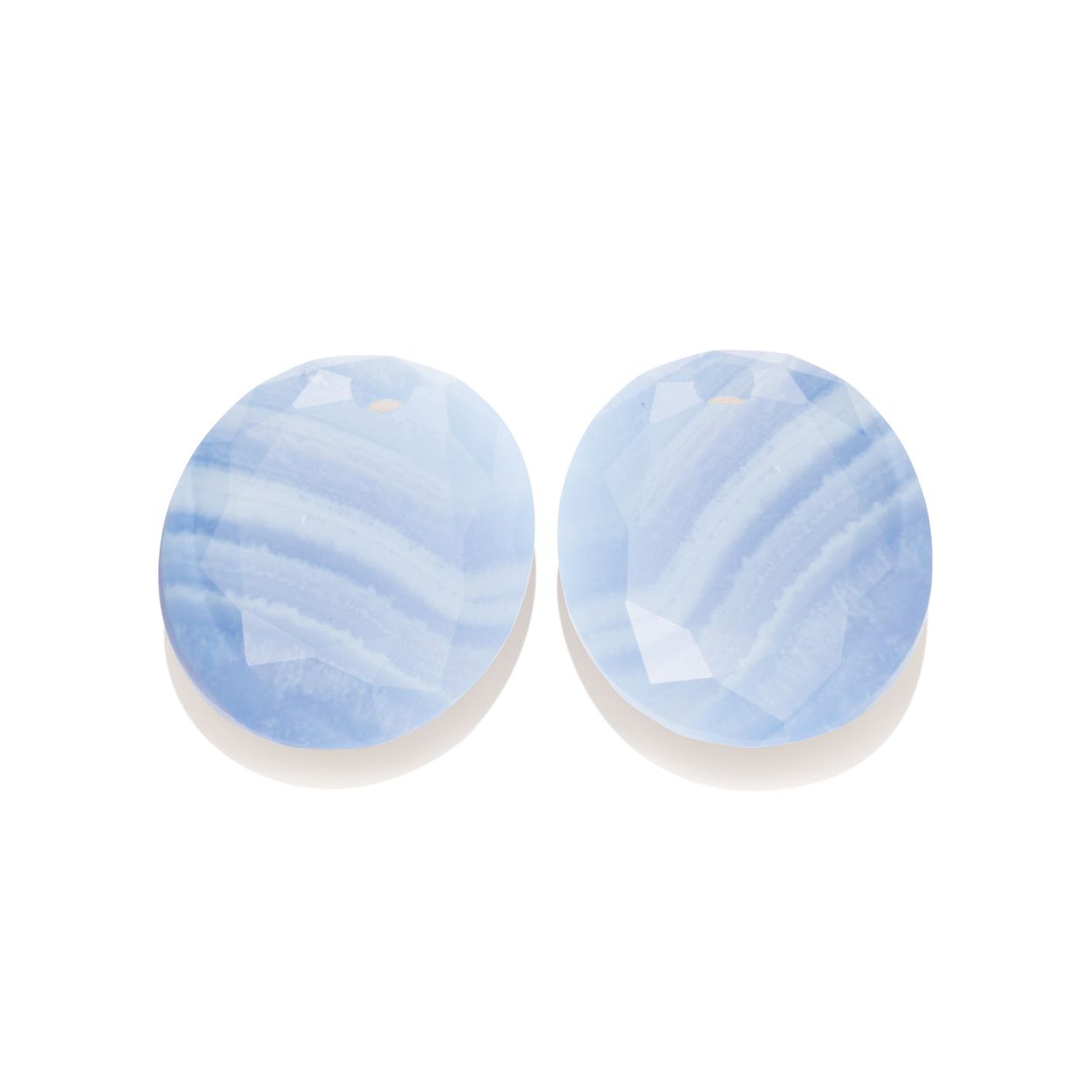 Dit zijn oorknopjes van het merk Sparkling Jewels