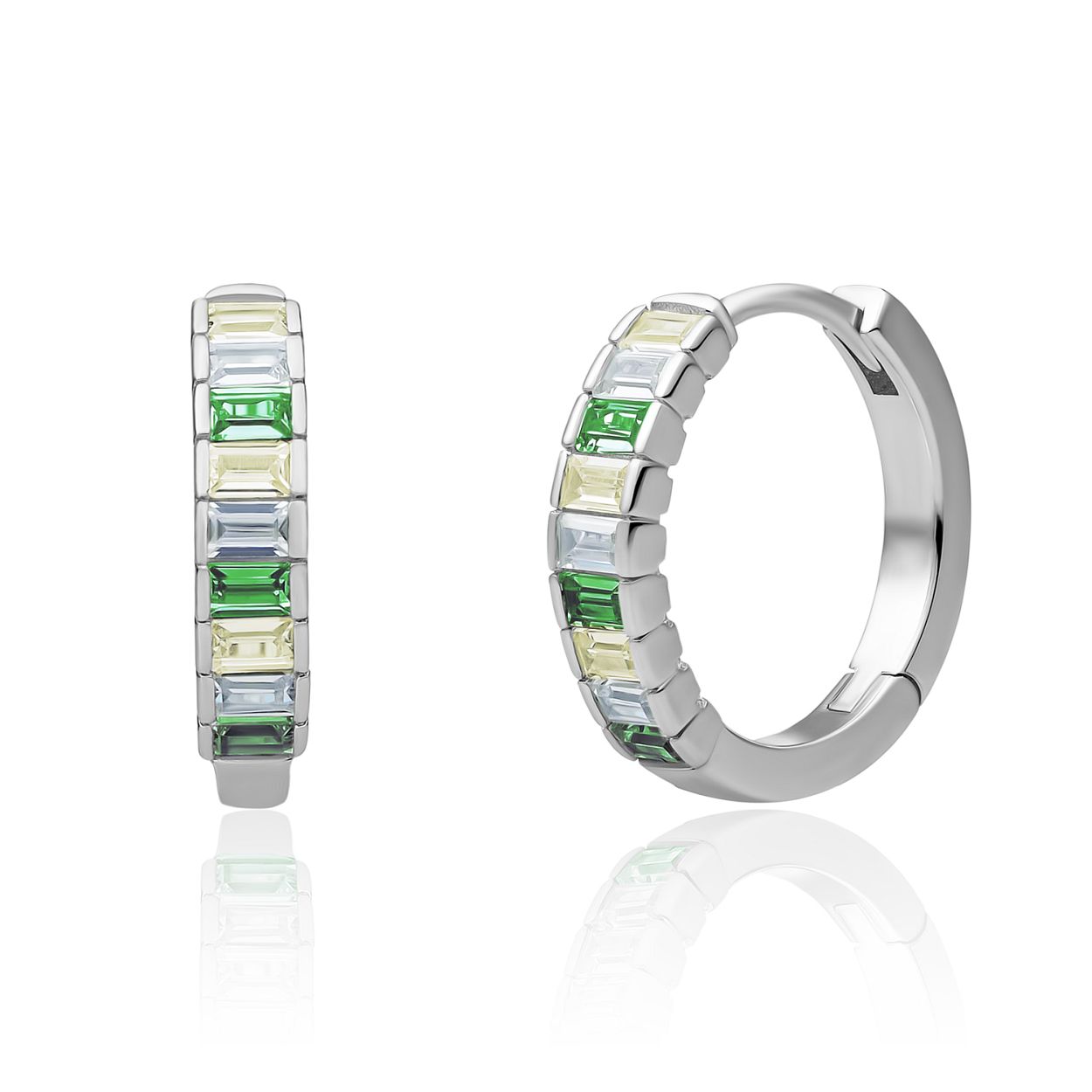 Dit zijn oorbellen van het merk Sparkling Jewels