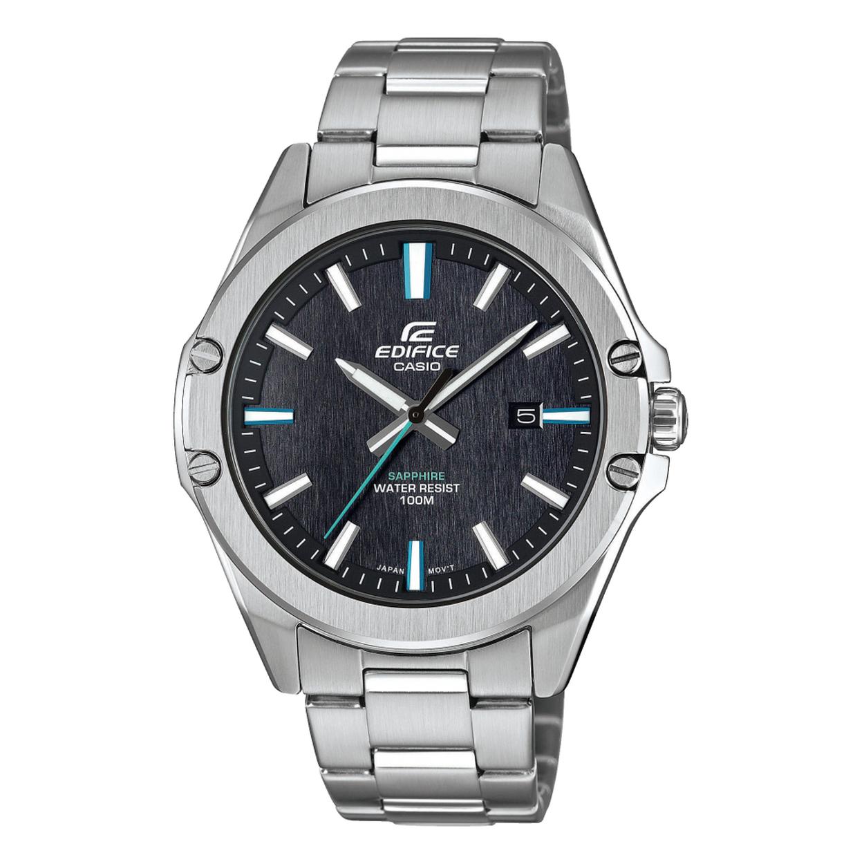 Dit Edifice horloge komt uit de EDIFICE CLASSIC-COLLECTIE. De zwarte wijzerplaat wordt beschermd door saffierglas. De band is gemaakt van edelstaal.