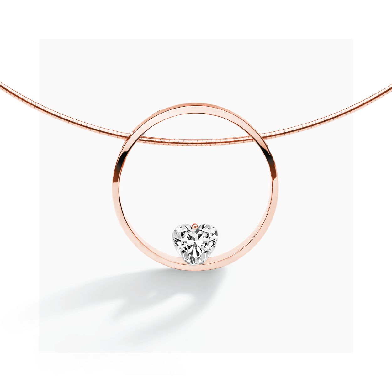 Dit is een collier van het merk FJF Jewellery. De kleur van het sieraad is rosegoud. Dit sieraad bevat de edelsteen: zirconia van swarovski. De kleur van deze edelsteen is: wit.