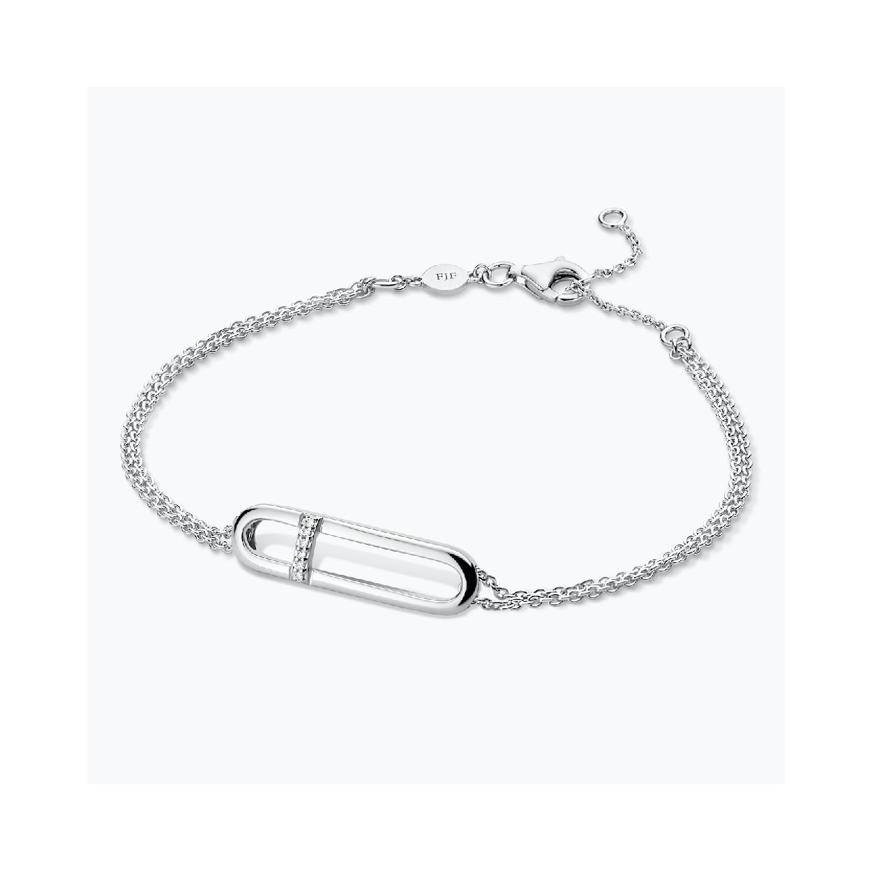 Dit is een armband van het merk FJF Jewellery. De kleur van het sieraad is zilver. Dit sieraad bevat de edelsteen: zirconia van swarovski. De kleur van deze edelsteen is: wit.