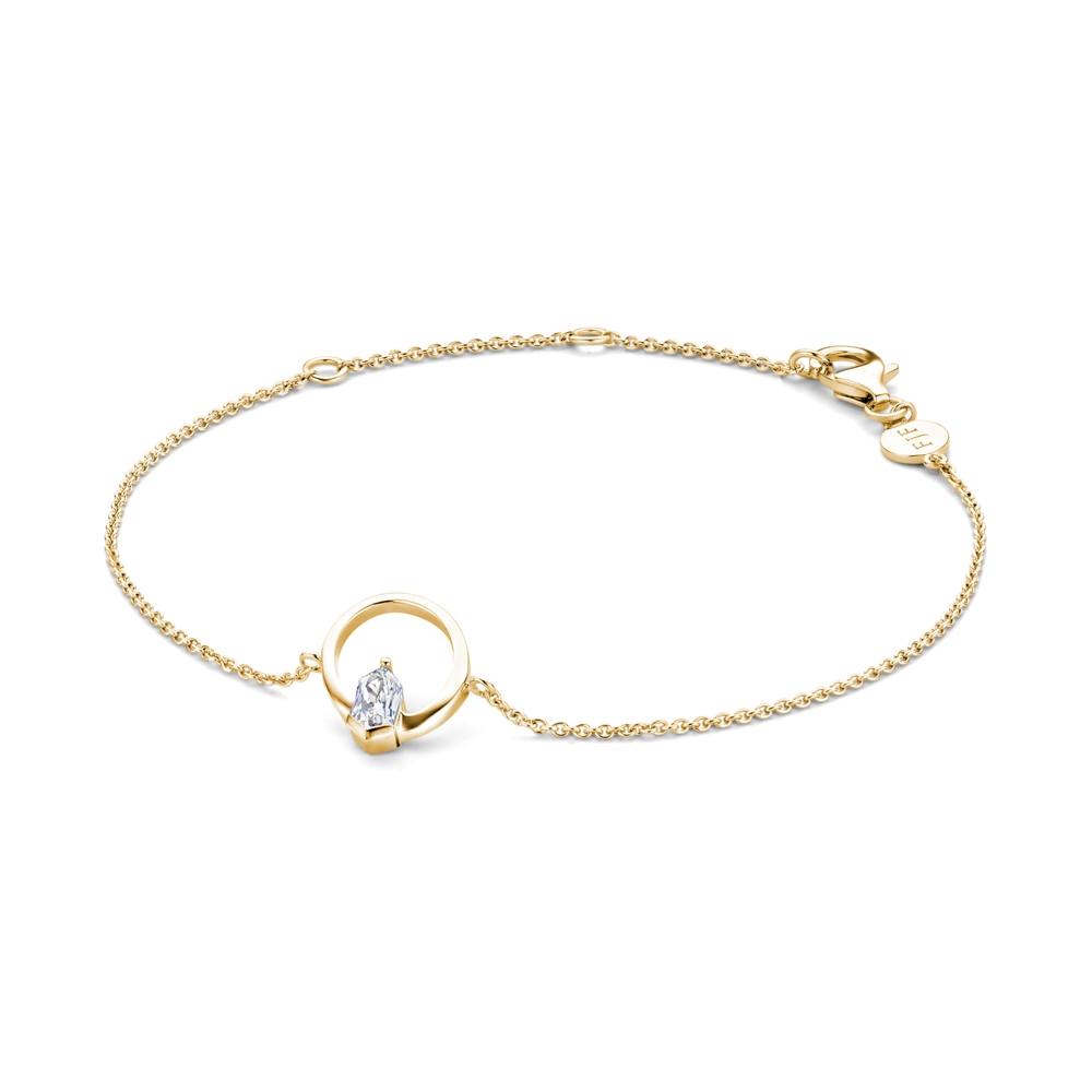 Deze fraaie armband is op drie lengtes te dragen.

15 - 17 - 18,5 cm