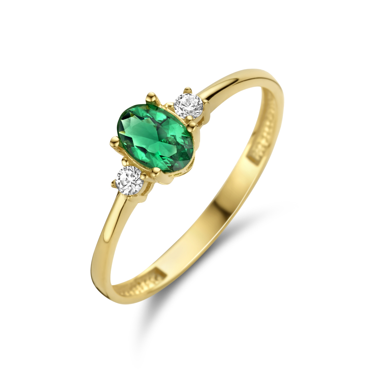 14k Geelgouden ring uitgevoerd met groene zirkonia. De ring heeft een breedte van 6mm.