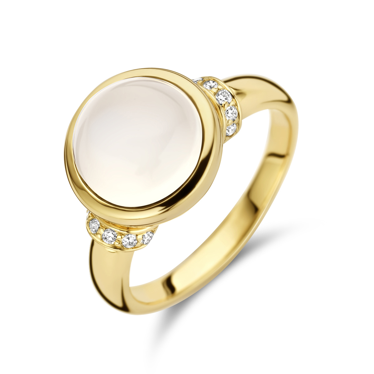 14k Geelgouden ring uitgevoerd met een schitterende diamant rij en een witte maansteen. De ring heeft een breedte van 11.5mm.