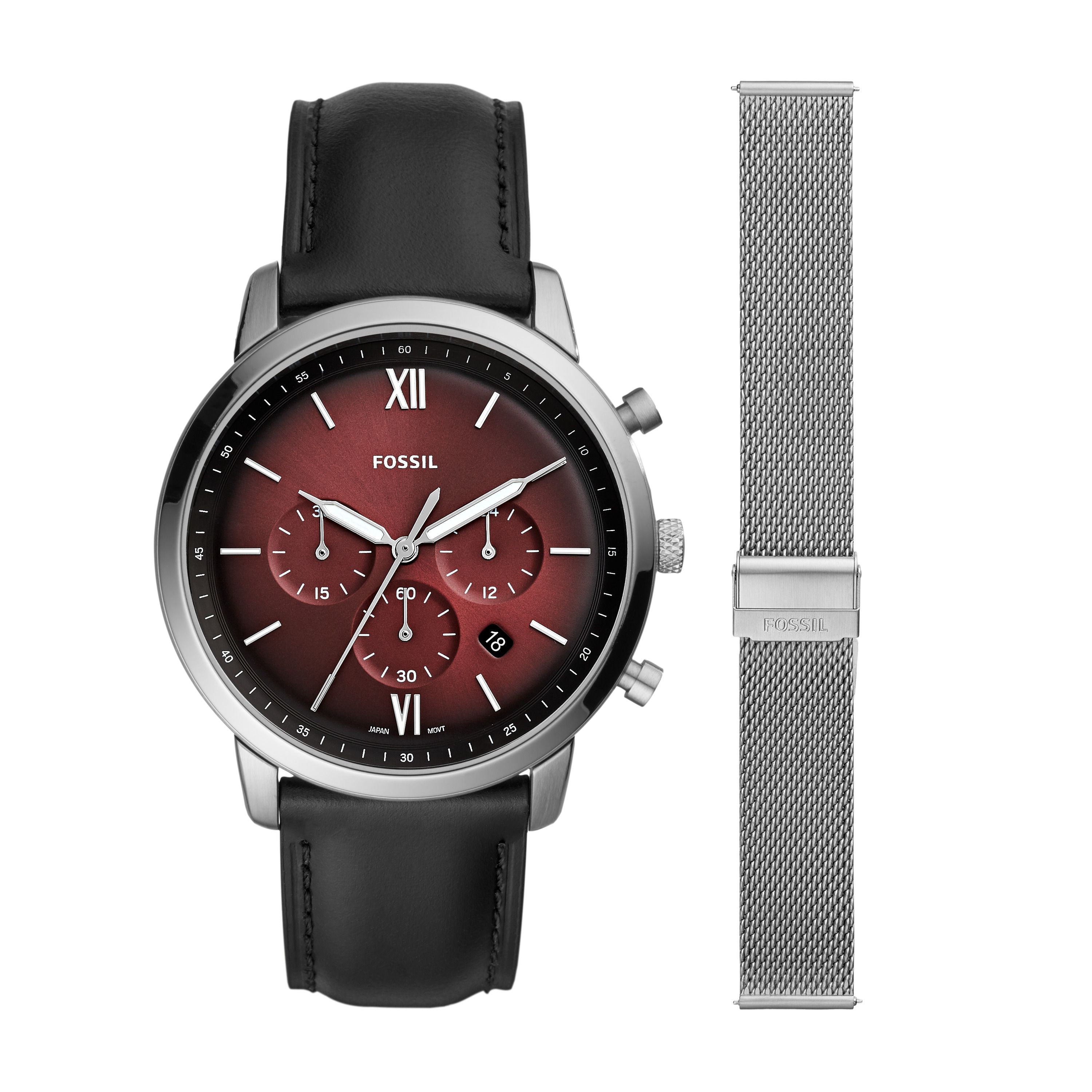 Dit stijlvolle horloge van Fossil wordt gedragen door heren. De kast is gemaakt van edelstaal en de band is gemaakt van leer.