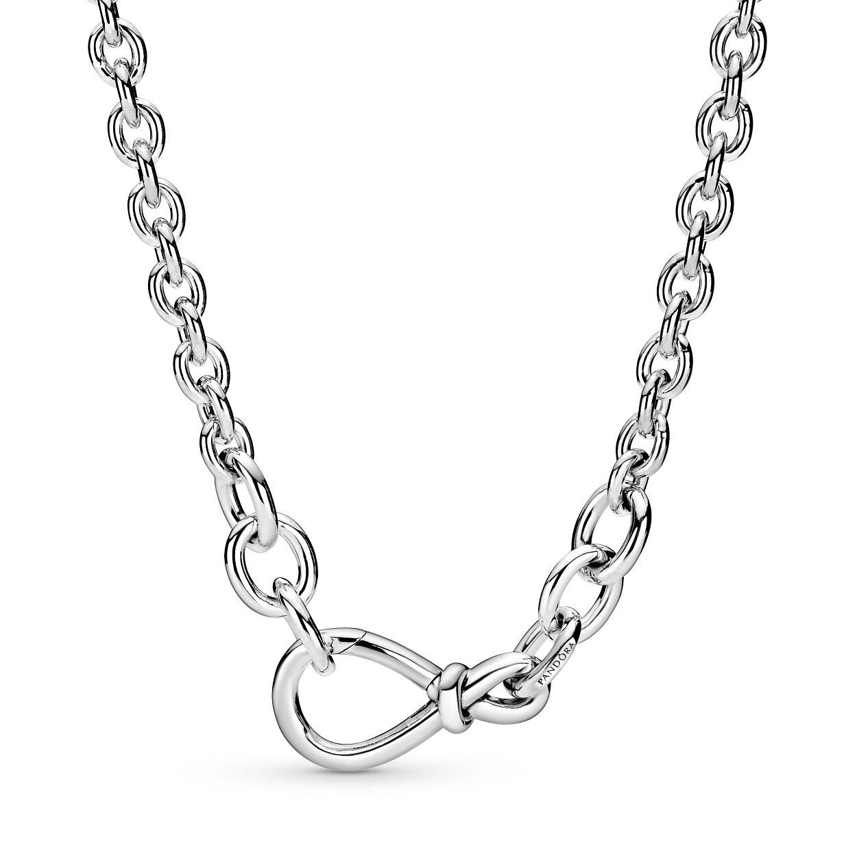 Deze collier is van het merk Pandora. Het is een damessieraad gemaakt van edelstaal. De collier is zilver van kleur.
De verdere specificaties van decollier zijn als volgt:
Steensoort: Zirkoon
Steenkleur: Zilver