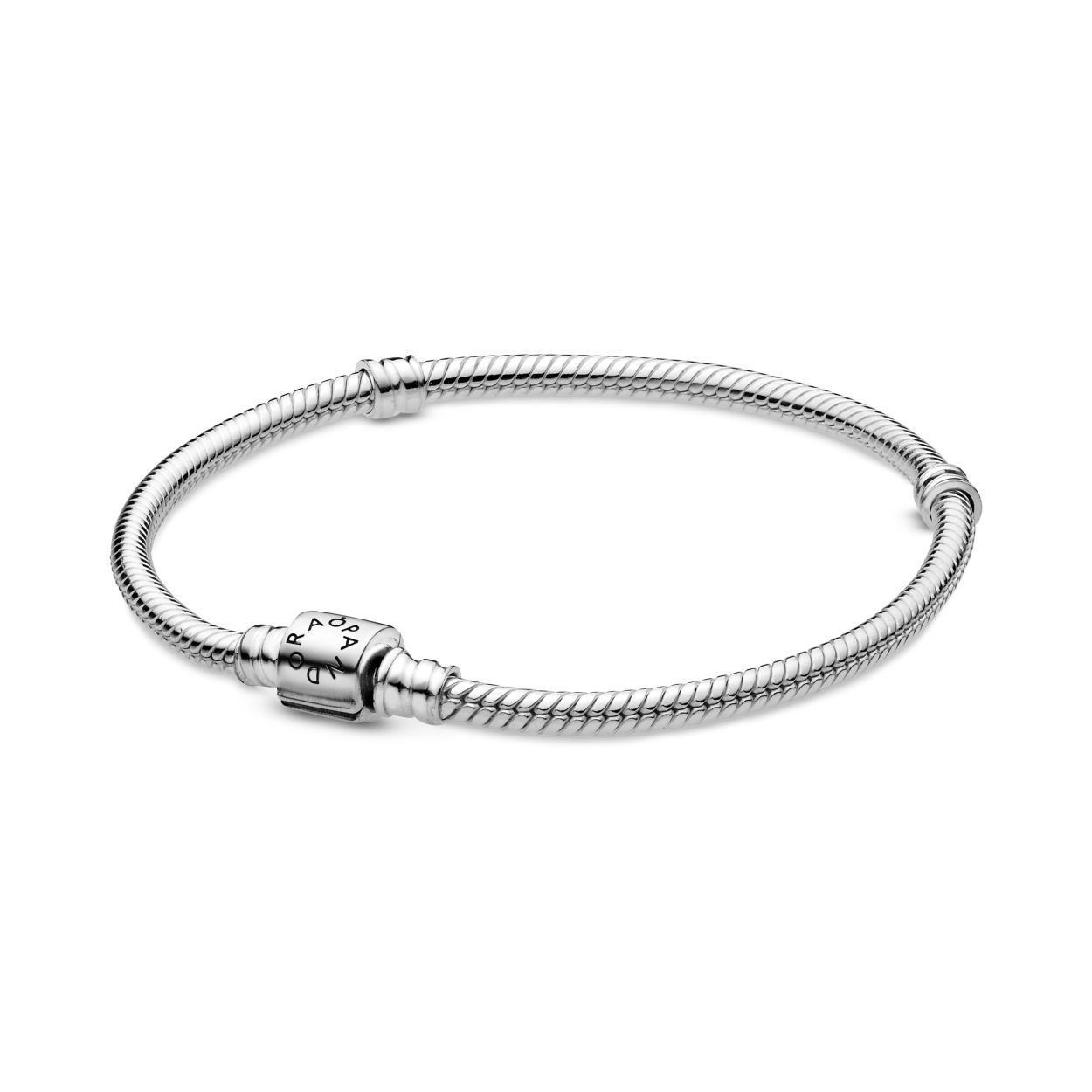 Pandora Moments Snake Chain Armband met Cilindersluiting