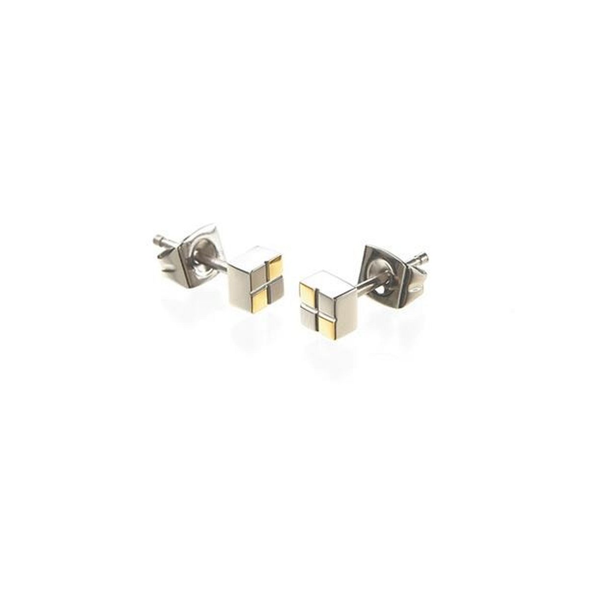 Deze 0518-03 Boccia Titanium oorknoppen zijn bicolor en gematteerd met glanzende accenten. De 0518-03 hebben een afmeting van 4,5 x 4,5mm. Deze oorknoppen zijn simplistisch & stijlvol. Bovendien zijn ze ook goed te combineren met andere sieraden. Ook is titanium een hard en duurzaam materiaal.