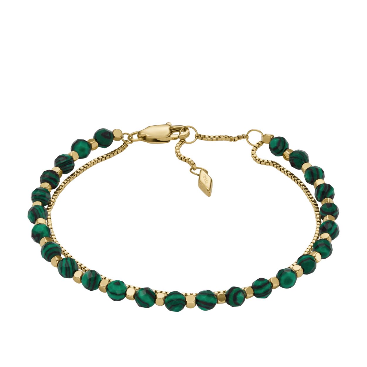 Deze kralenarmband is gemaakt van groene malachietkralen, goudkleurig roestvrij staal en heeft een karabijnsluiting.