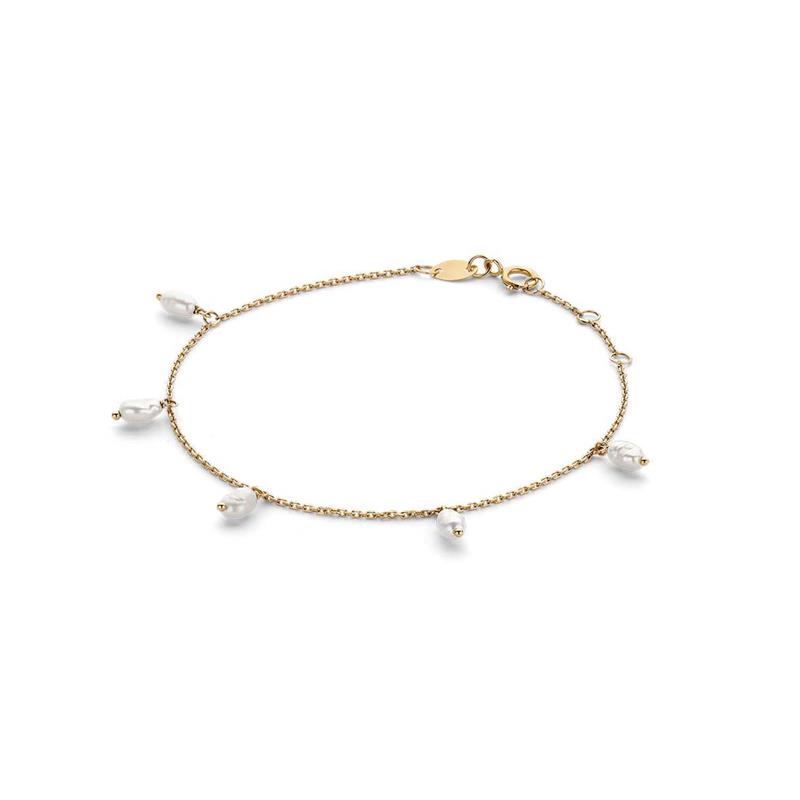 Dit is een armband van het merk Jackie