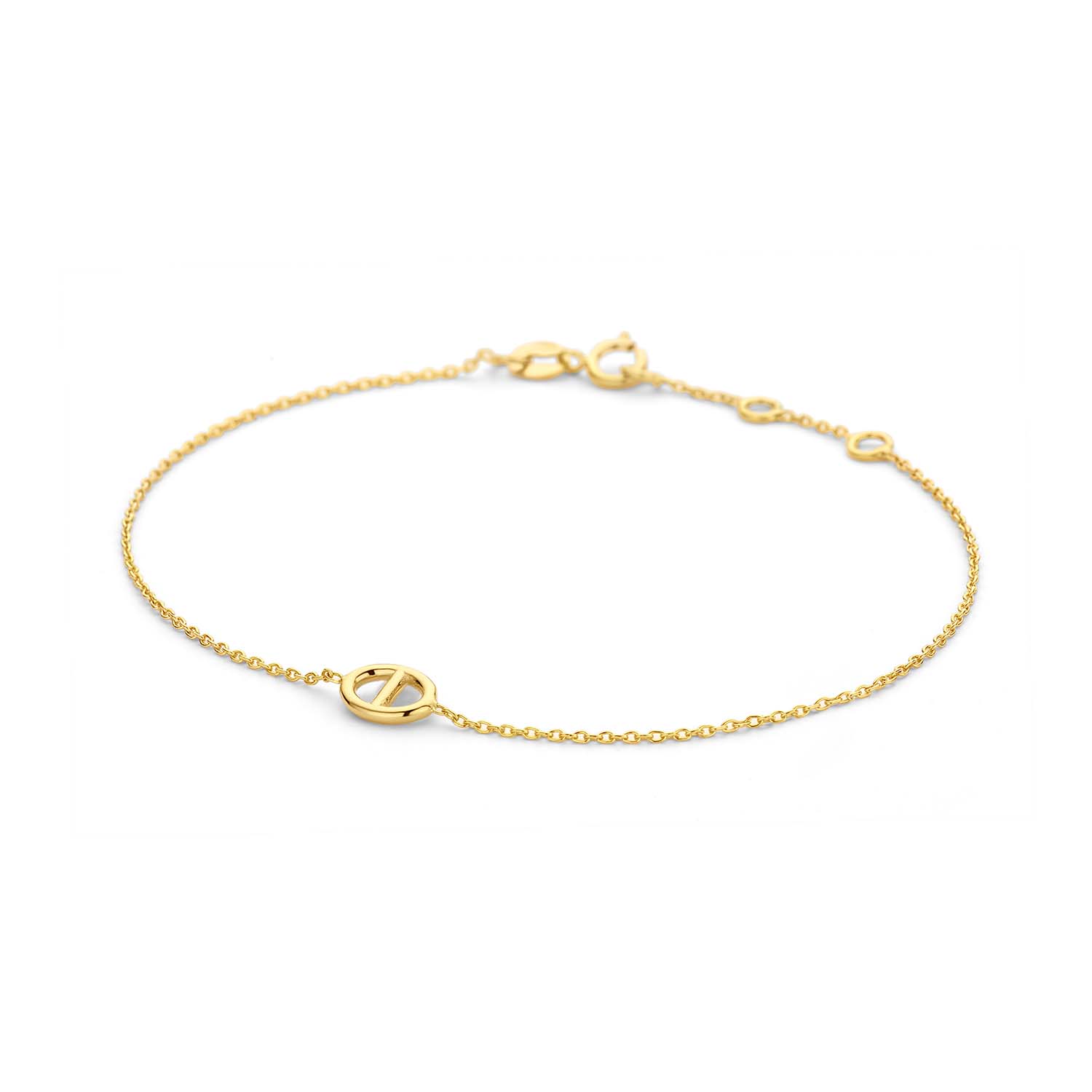 Marine Bracelet
De Marine Bracelet is tijdloos en hip! De armband is gemaakt van 14K goud en is perfect te combineren met andere sieraden voor de meest unieke combinaties. Wat is jouw favoriete combi?

Brussel, de stad die bekend staat om haar imposante gebouwen met gouden details. De stad van pralines en wafels, maar vooral de stad van de bubbels. Loop door het prachtige Galleries Royales Saint-Hubert onderweg naar een sprankelende borrel terwijl Jackies sieraden schitteren in de ondergaande zon. Ik straal en voel me zelfverzekerd.

Ik heb me voor mijn nieuwe 14 karaat gouden collectie laten inspireren door de bruisende sfeer van Brussel. Dit vind je terug in mijn nieuwe ontwerpen in de vorm van colliers, armbanden, oorsieraden en ringen.

Specificaties
- Armband
- Materiaal: 14 Karaat - Geelgoud - 585
- Lengte verstelbaar: 16 - 17 - 18cm
- Artikelnummer: JKB22.253