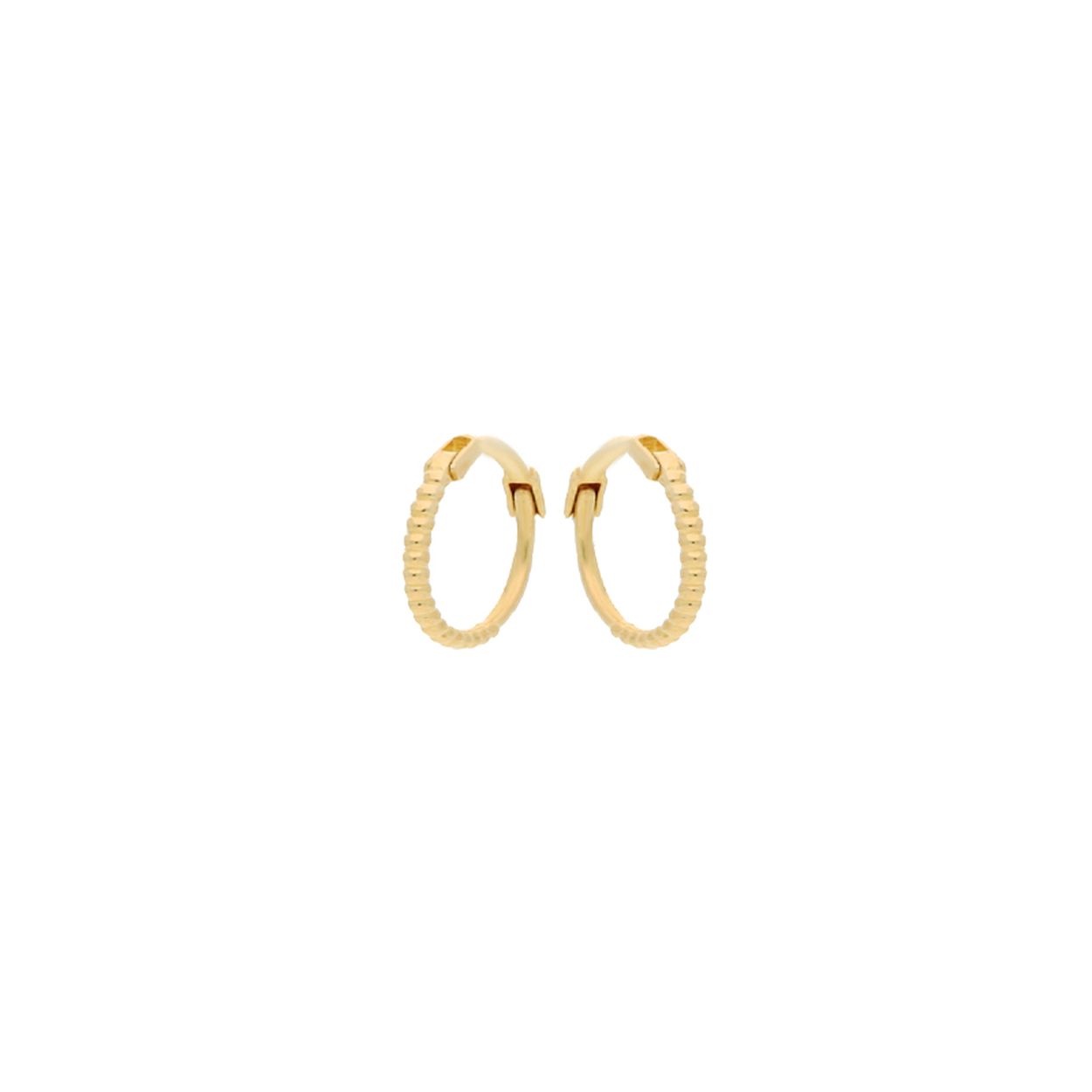 Dit zijn oorsieraden van het merk Jackie