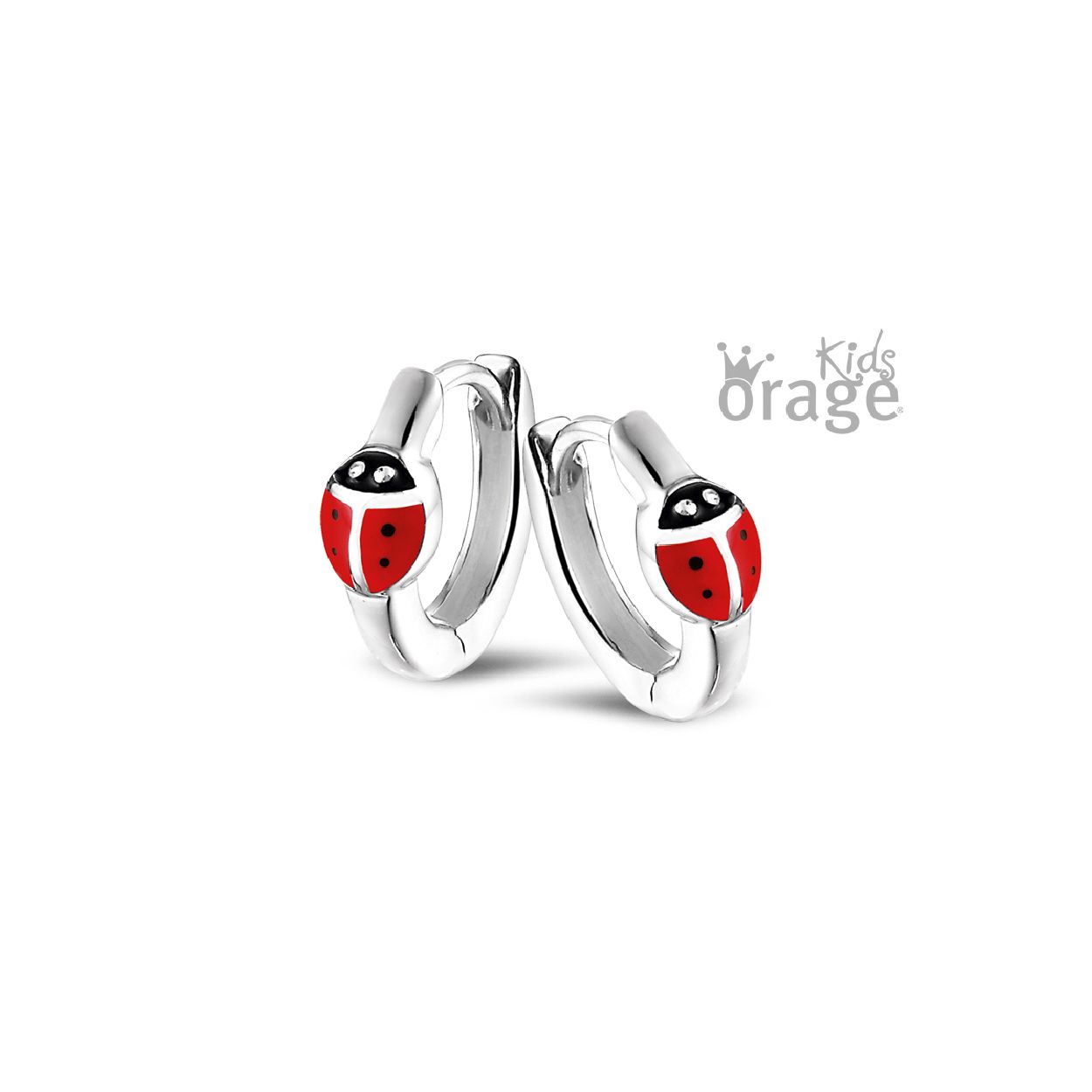 Deze oorringen zijn van het merk Orage Kids. Het is een meisjessieraad gemaakt van zilver. De oorringen zijn rood van kleur.

