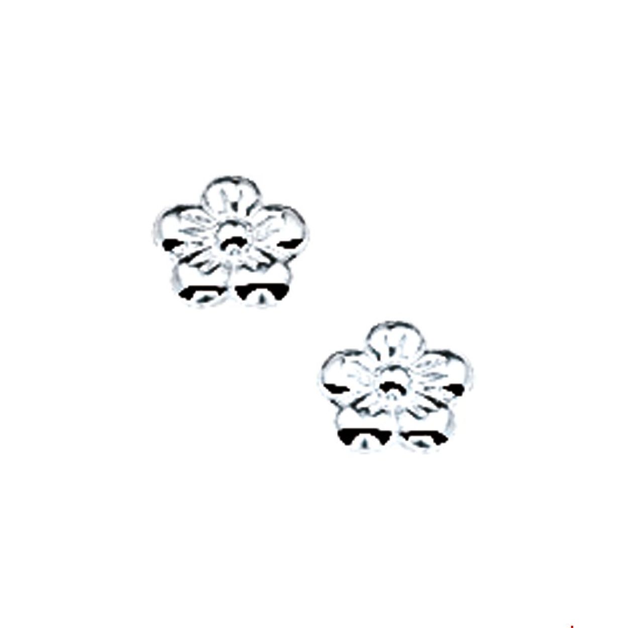 Beschrijving: Zilveren oorknoppen met een bloem.
Doelgroep: dames
Breedte: 5 mm
Hoogte: 4.5 mm