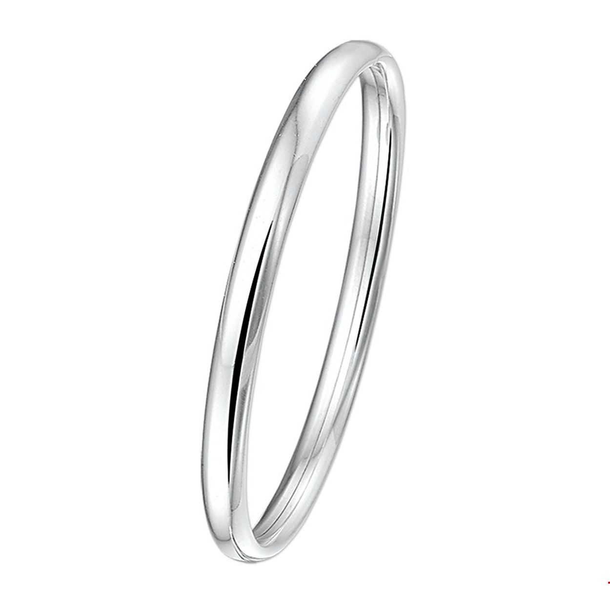 Beschrijving: Zilveren slavenarmband uitgevoerd met een ovale buis en een stevige dop-sluiting. De slavenband heeft een diameter van 52mm en een breedte van 4mm. Door het simplistische strakke design is deze slavenband perfect te combineren met andere sieraden.
Doelgroep: kinderen
Breedte: 4 mm