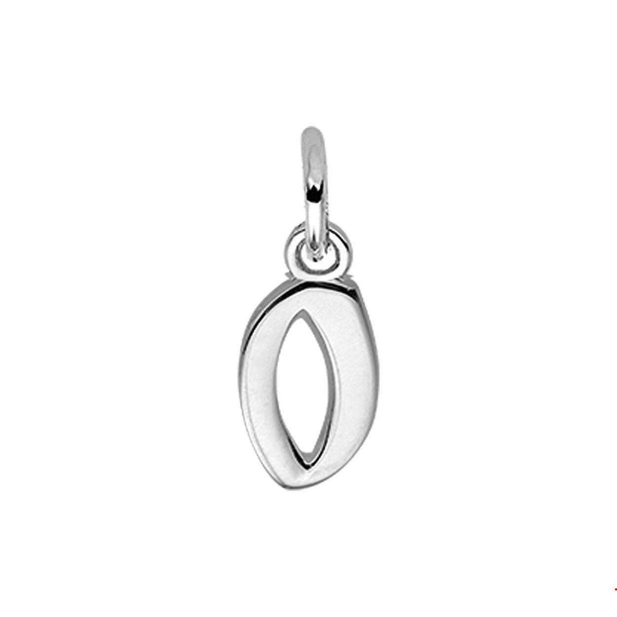 Zilveren hanger letter O met een hoogte van 12.5mm en een breedte van 6.5mm.