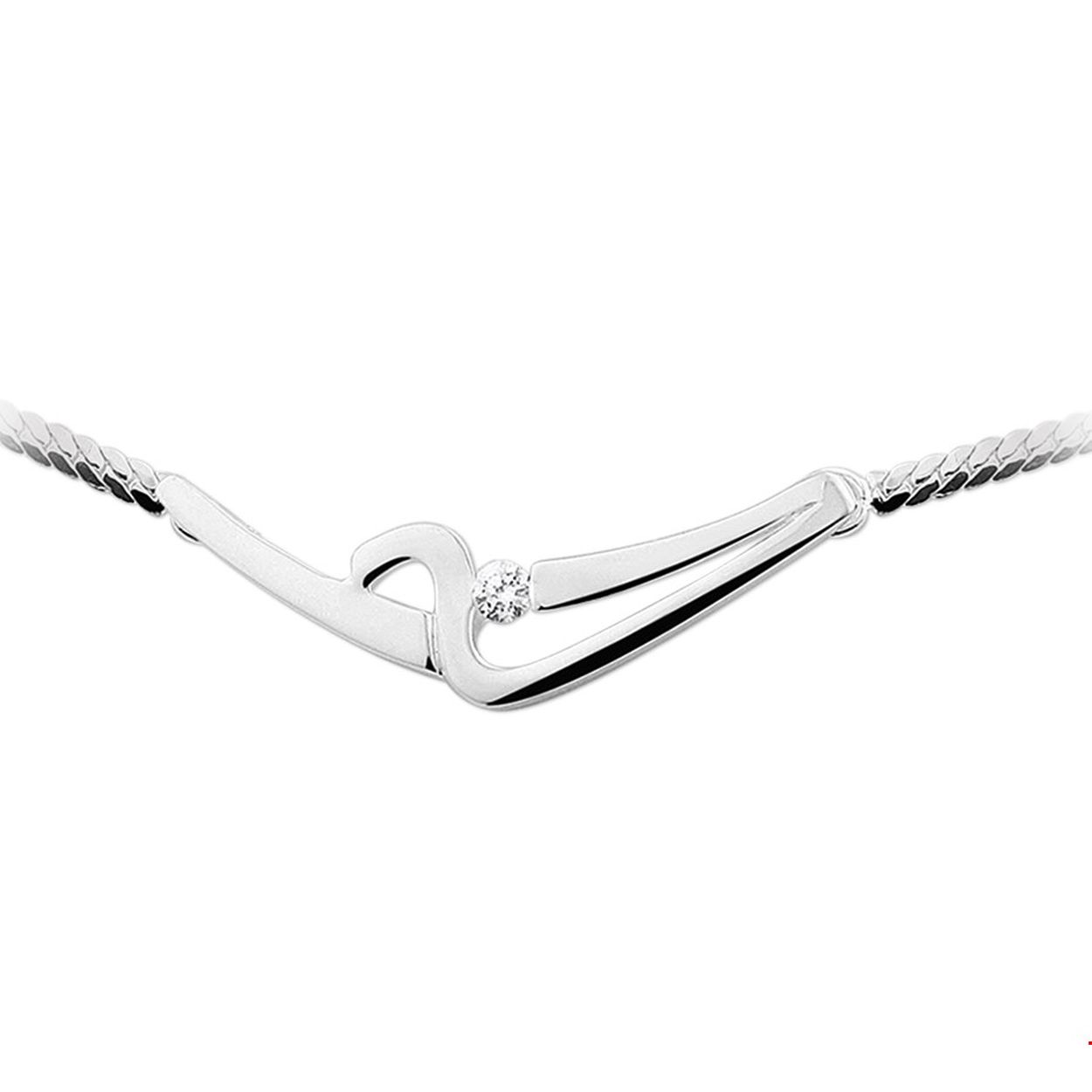 Beschrijving: Zilveren collier met zirkonia. 
Verpakt per: 1
Doelgroep: dames
Breedte: 2.3 mm
Langste lengte: 42 mm
Zetting: solitaire (span zetting)
