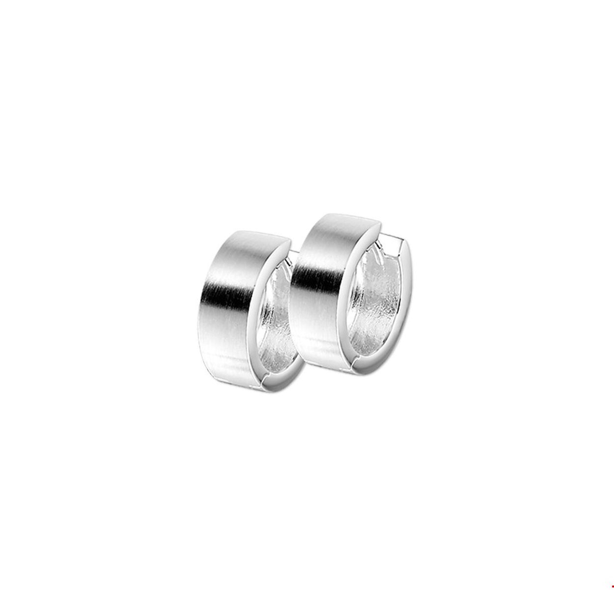 Zilveren klapcreolen met een vlakke buis en een matte afwerking.

Gender: dames
Breedte: 5 mm