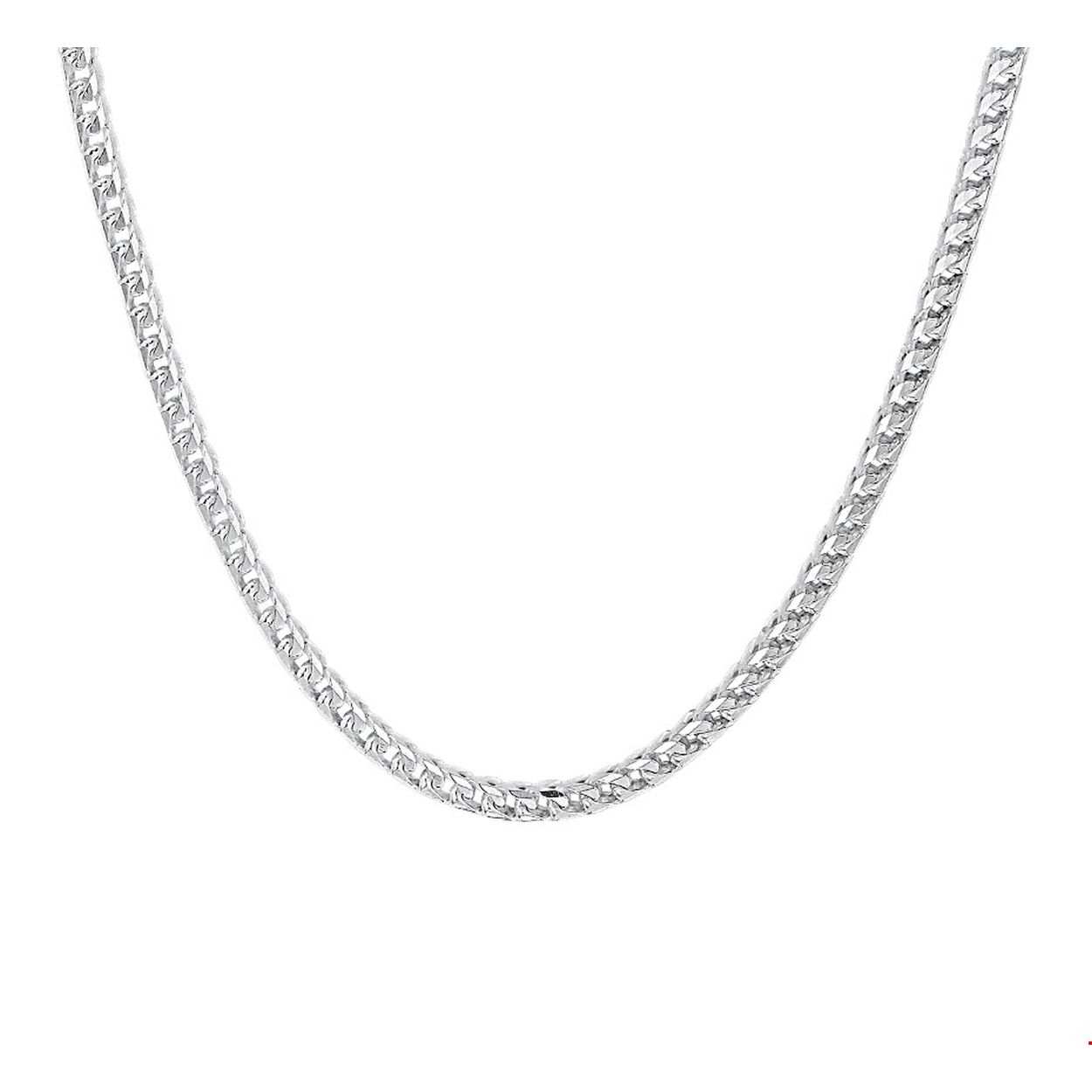 Beschrijving: Zilveren collier met een gourmet schakel. Het collier heeft een schakelbreedte van 3mm en een draaglengte van 50cm. Uitgevoerd met een karabijn sluiting.