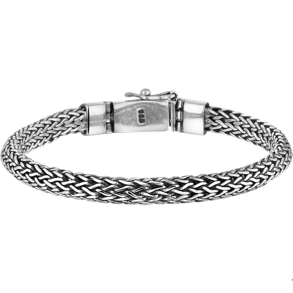 Geoxideerd zilveren schakelarmband. 
Doelgroep: unisex
Breedte: 6 mm
Langste lengte: 19 mm