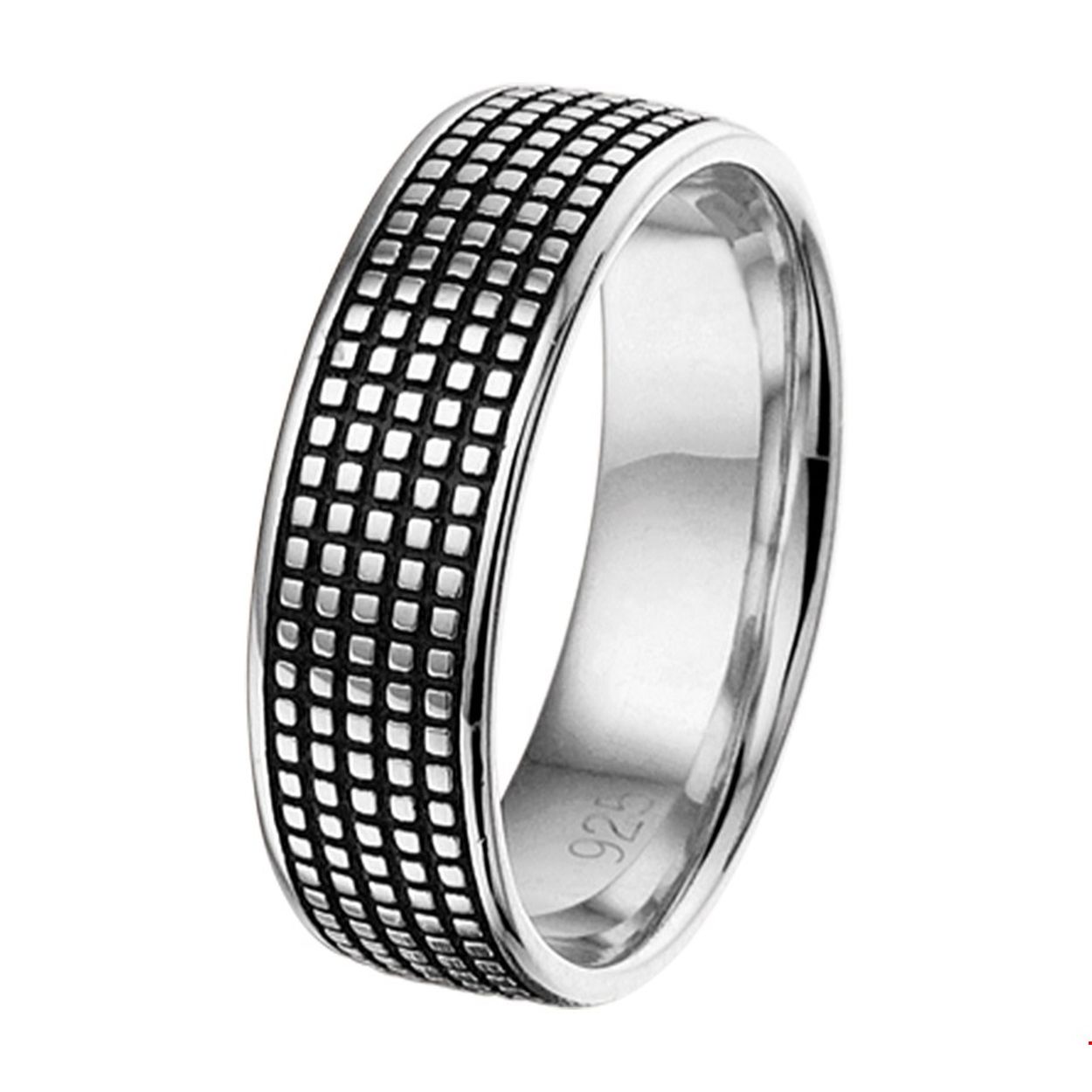 Beschrijving: Geoxideerd zilveren ring. 
Uniekenummer serie: 34763
Verpakt per: 1
Doelgroep: heren
Ringmaat: 21.50 mm (68)
Hoogte: 6.5 mm