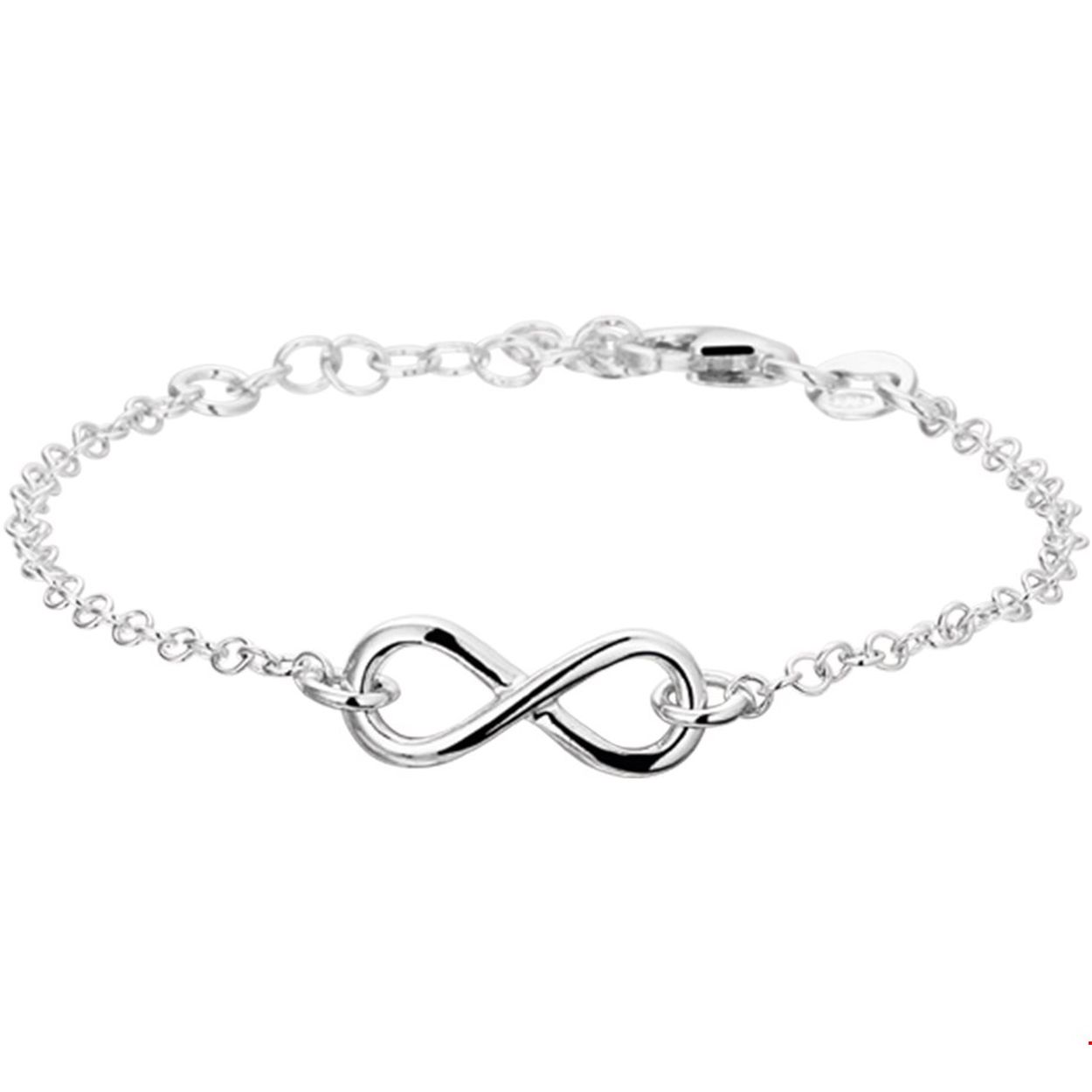 Infinity is het symbool van nu. Dit fijne armbandje van gerhodineerd zilver kan daarom echt niet ontbreken in jouw sieraden-stash! Maak het setje compleet met een bijpassend collier. Details: Gerhodineerd zilveren armband met infinity teken. De armband heeft een lengte van 17cm en een extensie van 2cm en is uitgevoerd met een 2.1mm anker schakel uitgevoerd met een infinity teken van 7x15.5mm.
Doelgroep: dames
Breedte: 7 mm
Kortste lengte: 17 cm
Langste lengte: 19 cm
Hoogte: 15.5 mm