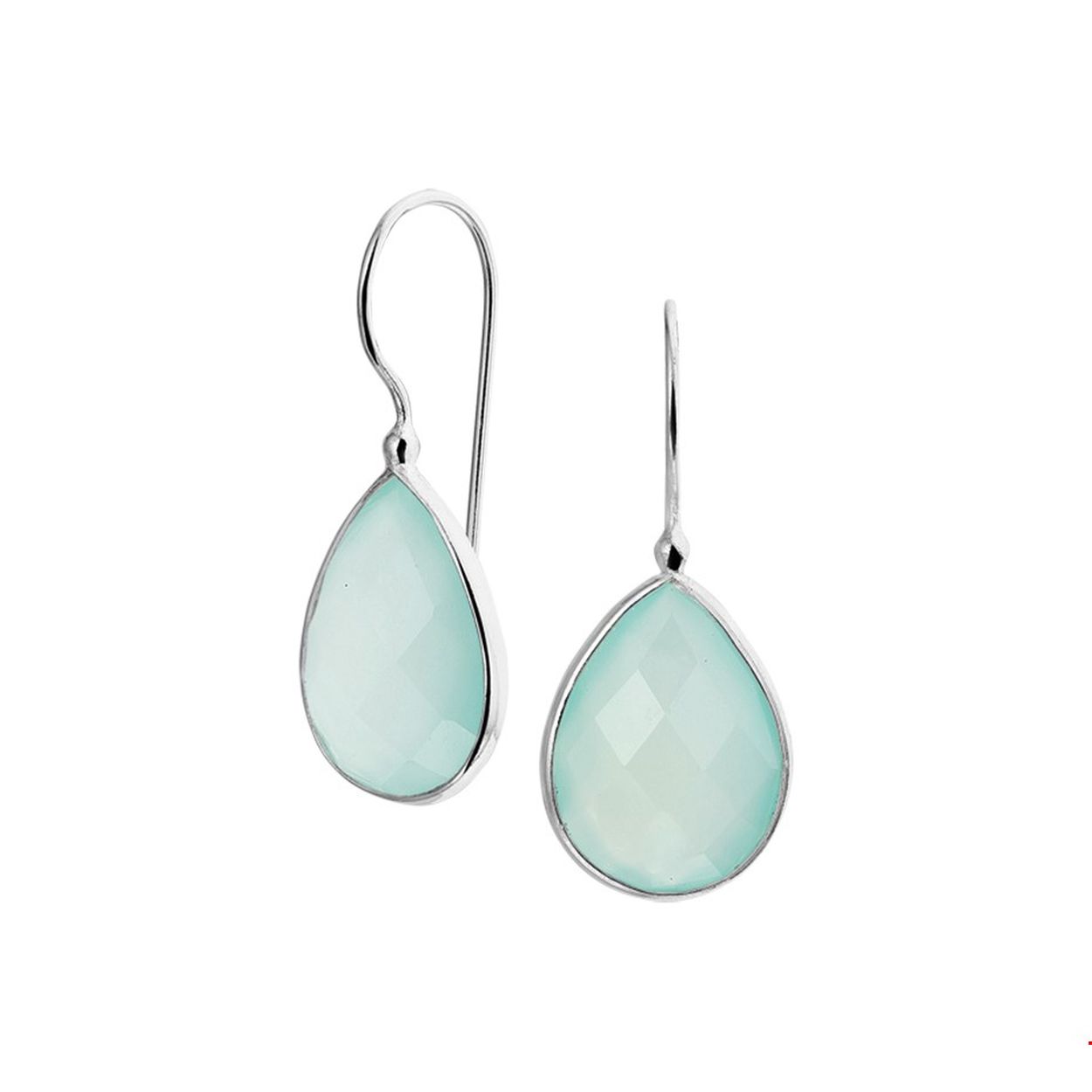 Beschrijving: Gerhodineerd zilveren oorhangers met groen chalcedoon. 
Verpakt per: 1
Doelgroep: dames
Breedte: 16 mm
Hoogte: 20 mm
Zetting: entourage (kastzetting)