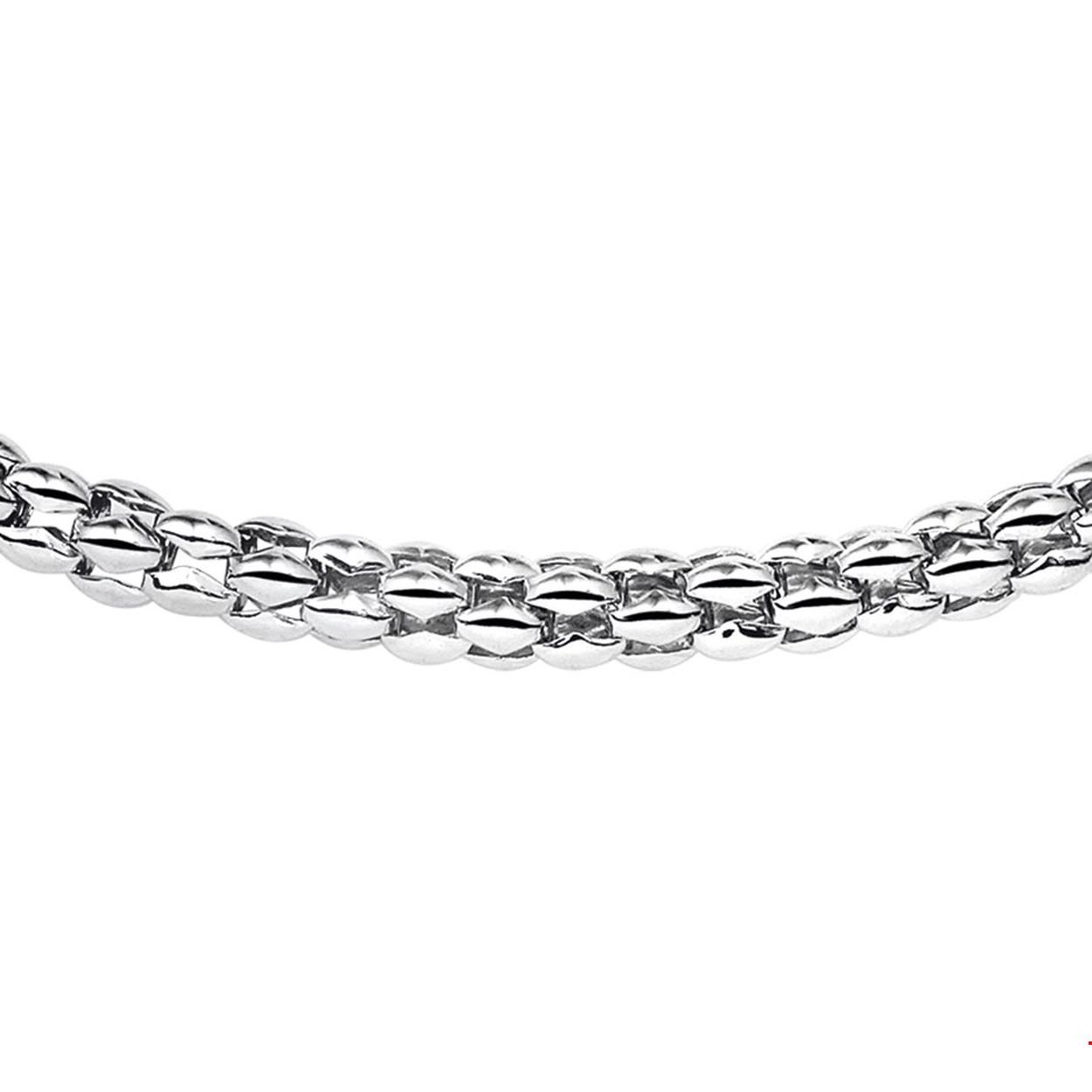 Beschrijving: Gerhodineerd zilveren collier met een poli afwerking. 
Verpakt per: 1
Doelgroep: dames
Breedte: 6 mm
Langste lengte: 45 mm