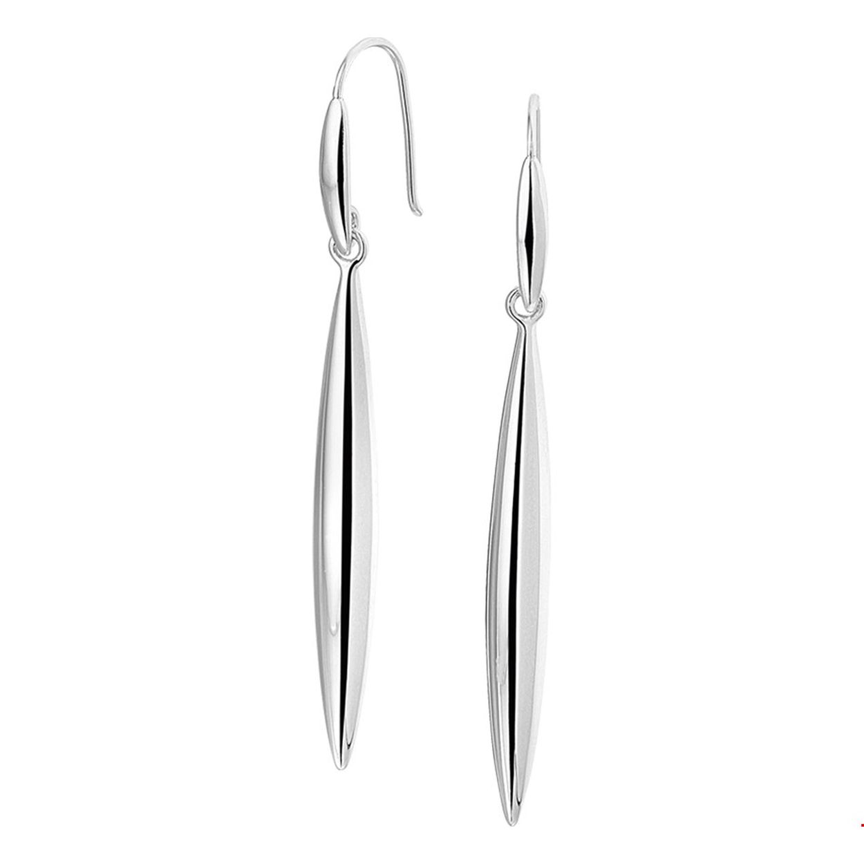 Beschrijving: Gerhodineerd zilveren oorhangers. 
Verpakt per: 1
Doelgroep: dames
Breedte: 5 mm
Hoogte: 56 mm