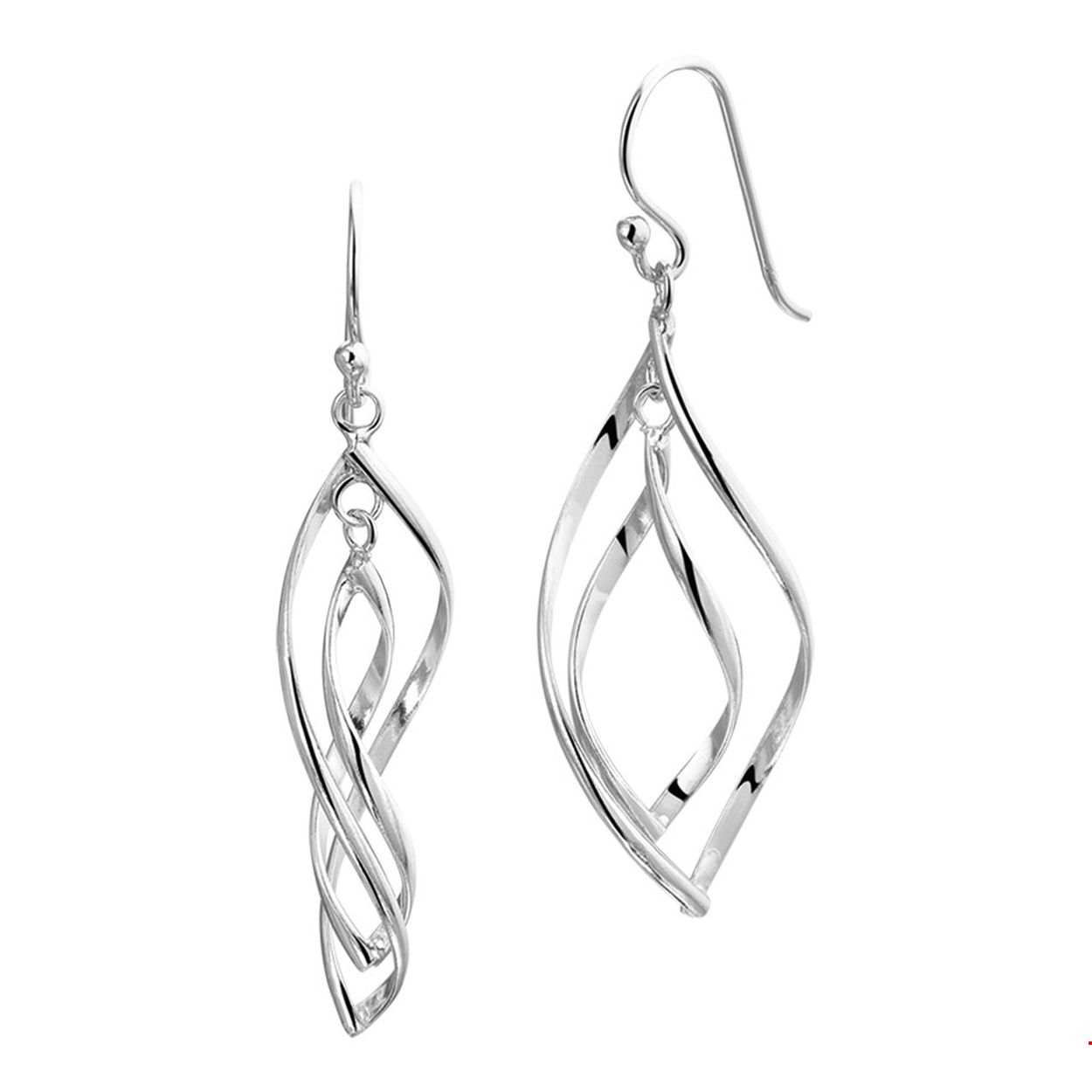 Beschrijving: Gerhodineerd zilveren oorhangers. 
Verpakt per: 1
Doelgroep: dames
Breedte: 16 mm
Hoogte: 50 mm