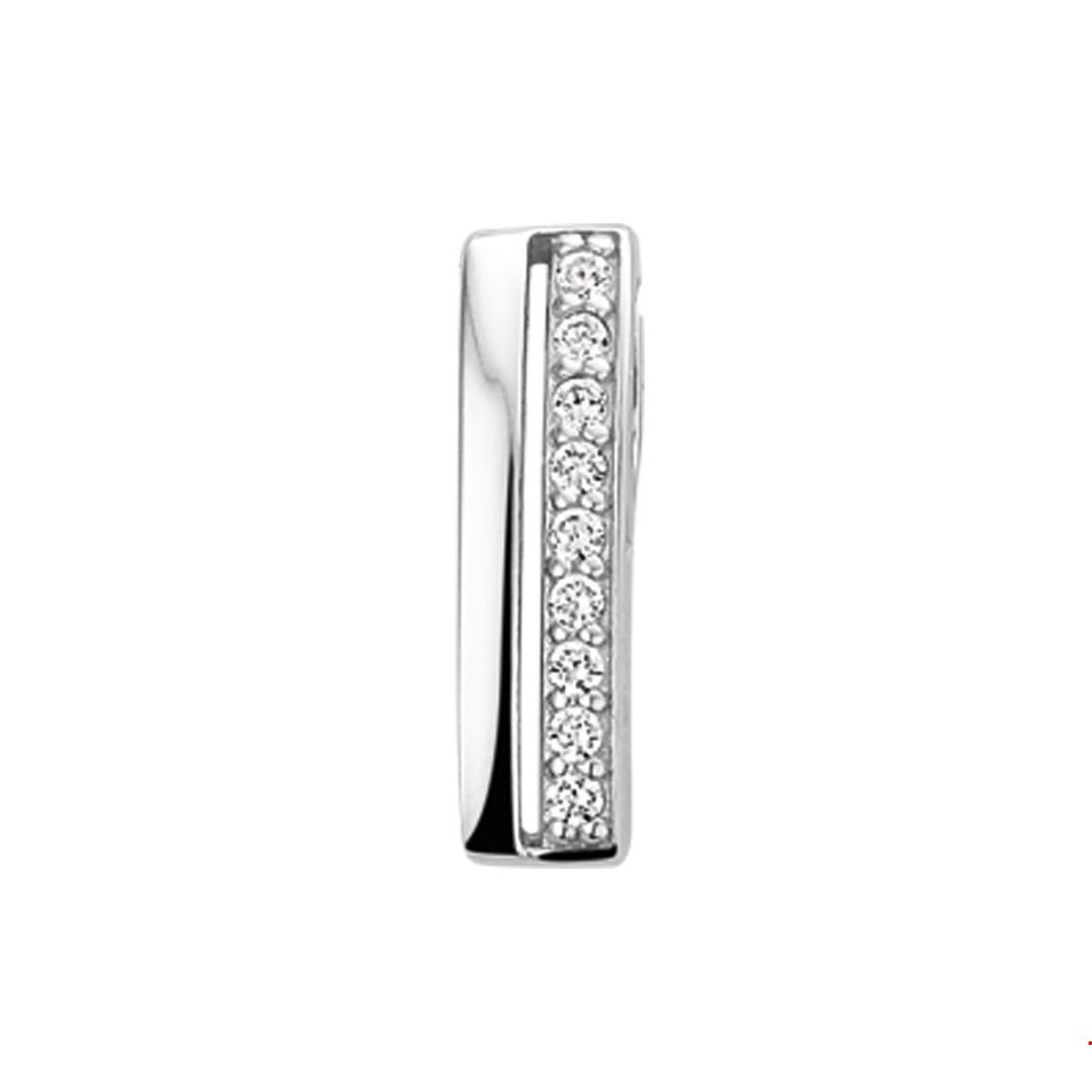 Beschrijving: Gerhodineerd zilveren hanger met zirkonia. 
Verpakt per: 1
Doelgroep: dames
Breedte: 5 mm
Hoogte: 17 mm
Zetting: entourage (rijzetting)