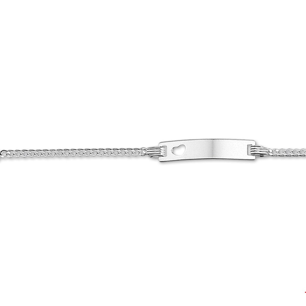 Beschrijving: Zilveren kinder graveerarmband. 
Uniekenummer serie: 40780
Doelgroep: kinderen
Breedte: 4.2 mm
Kortste lengte: 11 mm
Langste lengte: 13 mm